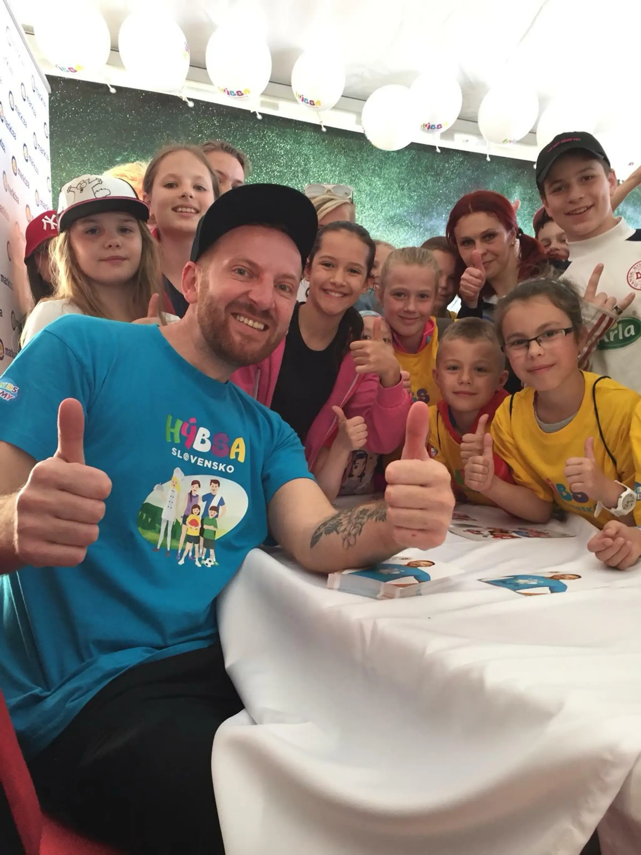 Miro Jaroš s fanúšikmi