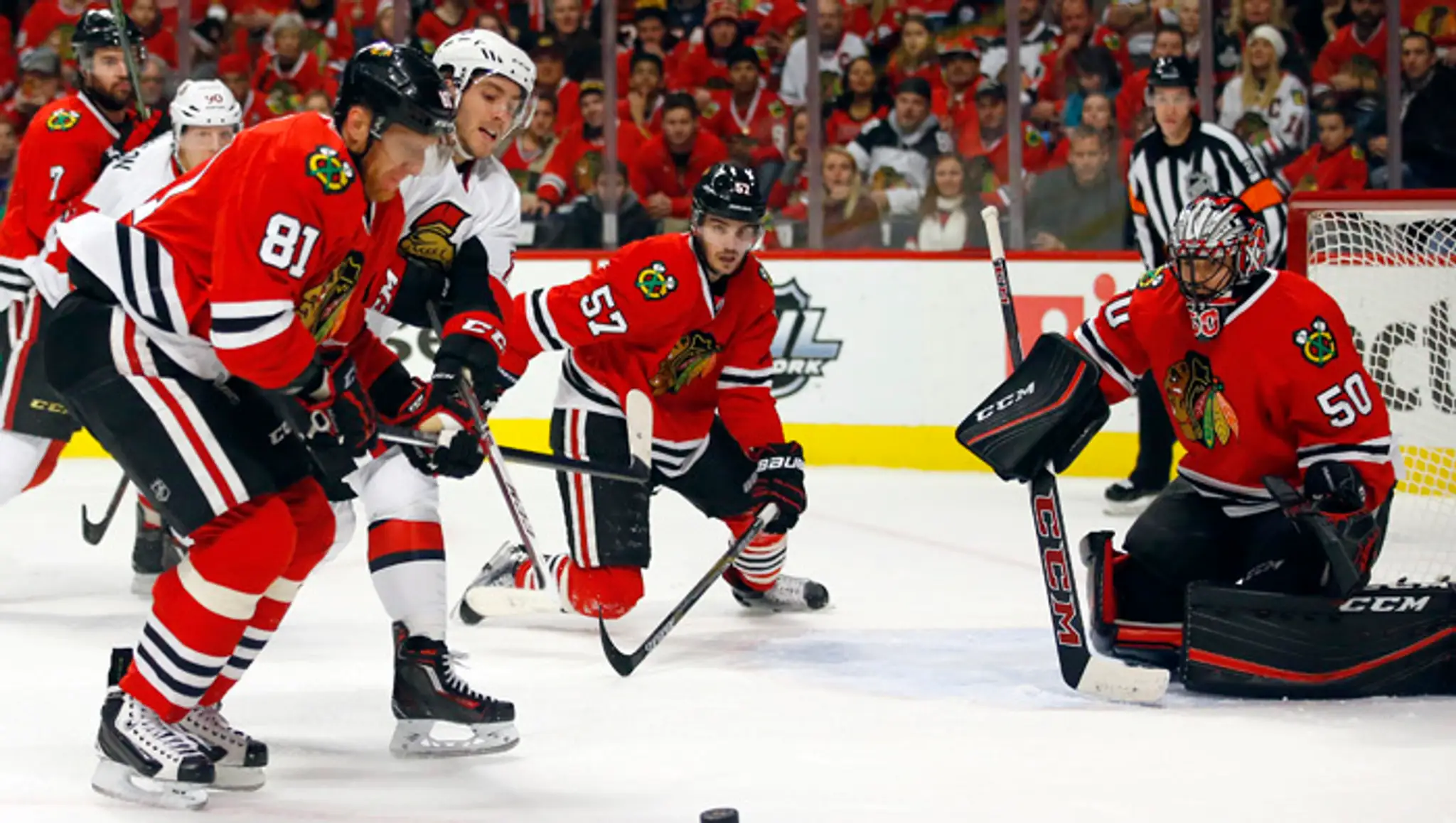 Hokejisti Chicaga zvíťazili v zápase zámorskej NHL na domácom ľade nad Ottawou 3:0.