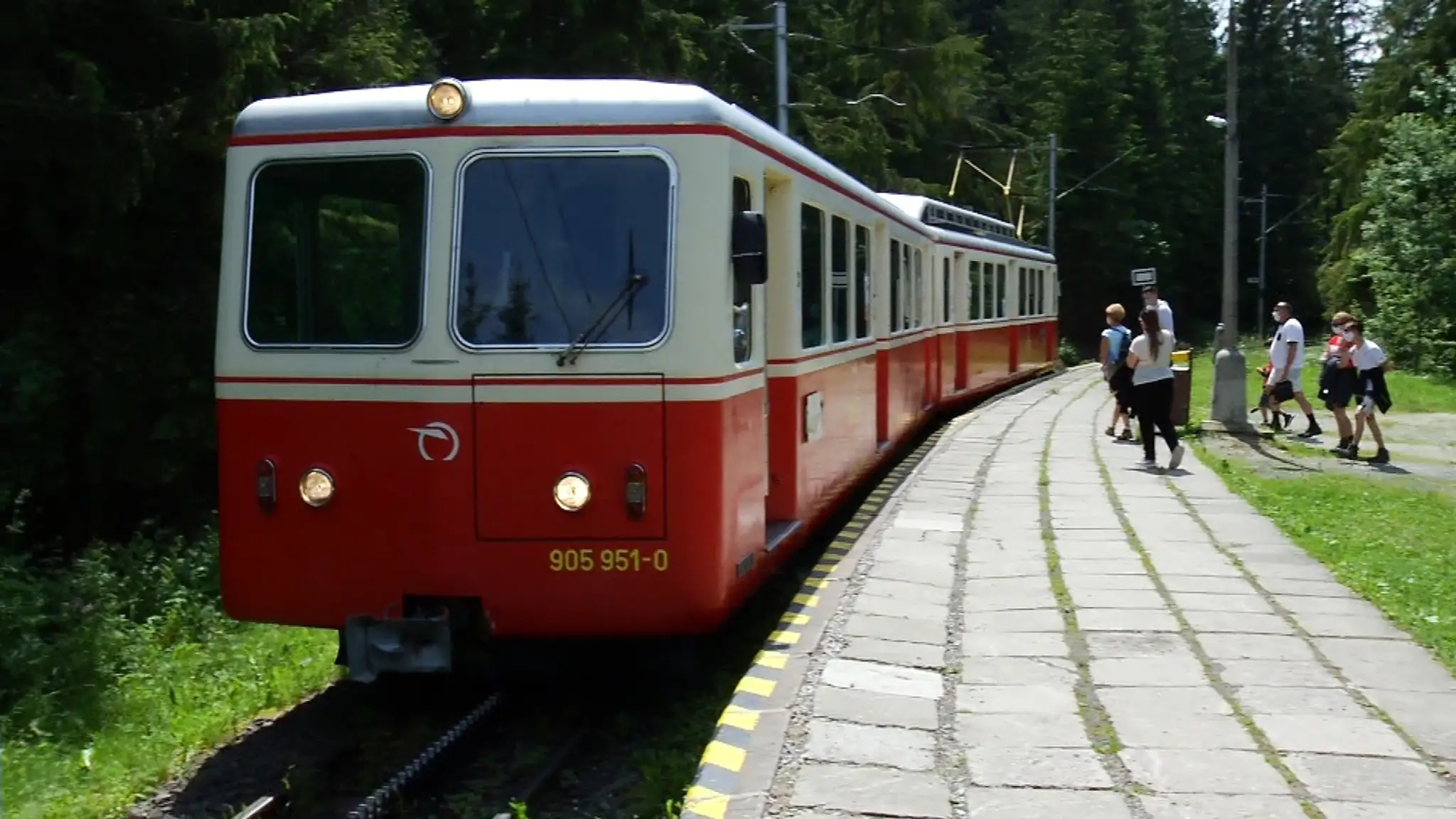 Nehoda na R1