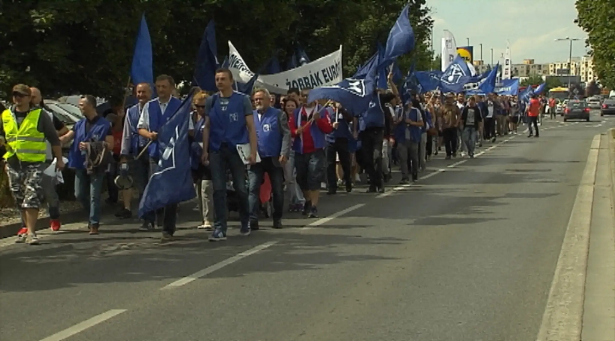 Ak sa so zamestnávateľom nedohodnú, sľubujú ostrý štrajk