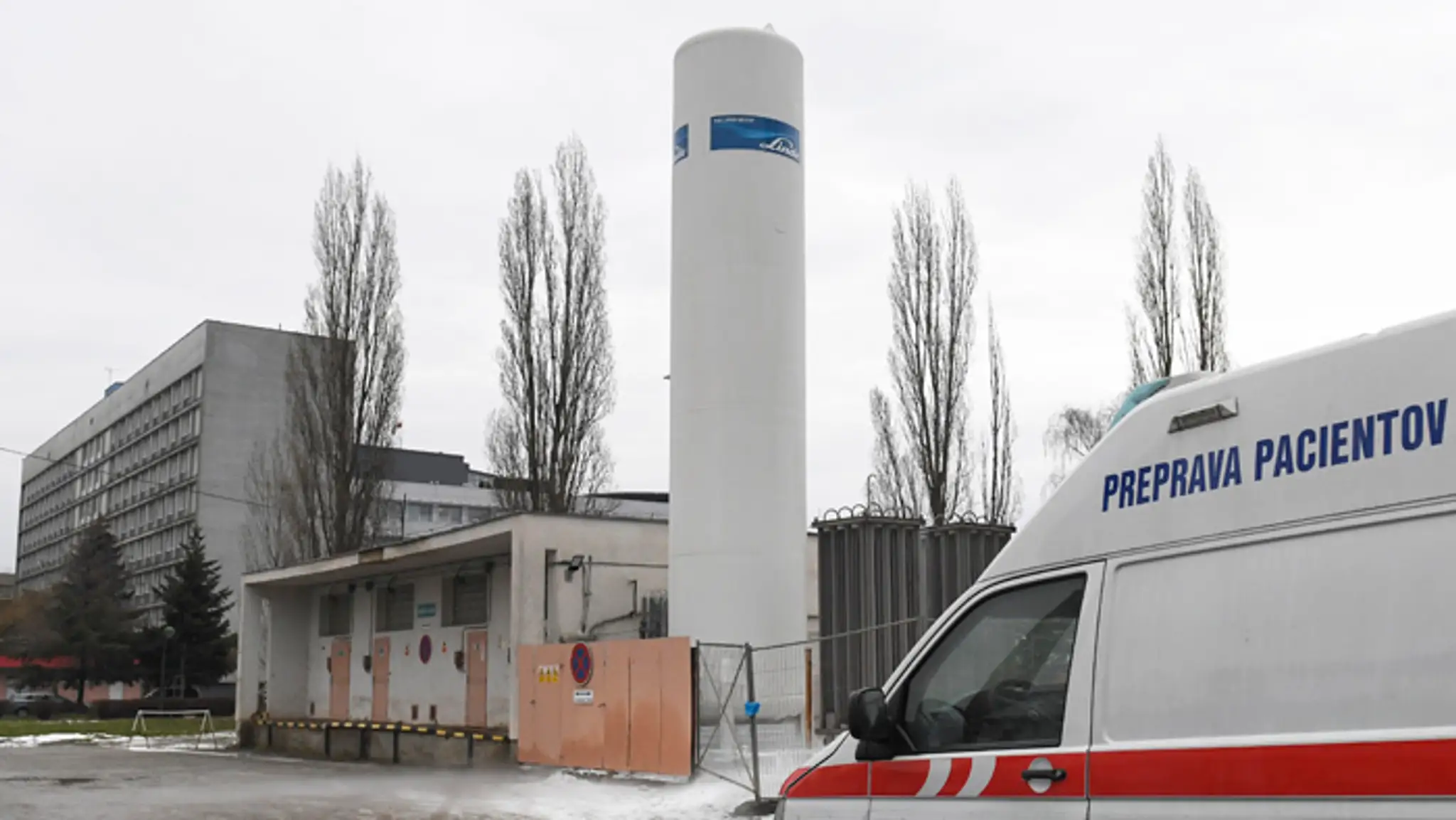 Odberný PCR test formou kloktania.