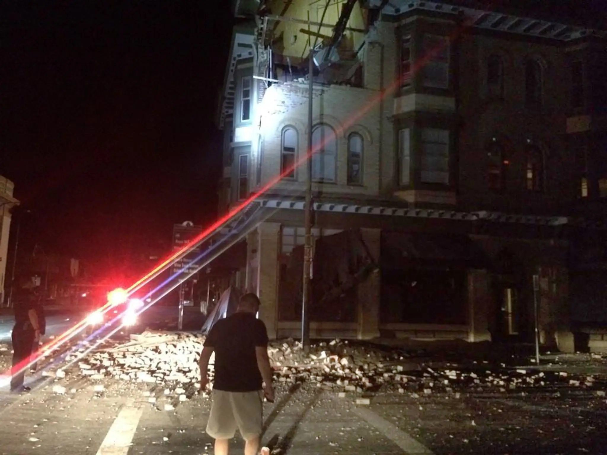 California_Earthquake-1a215bef2b8b454bbe93b4367dd8f1a7.JPEG