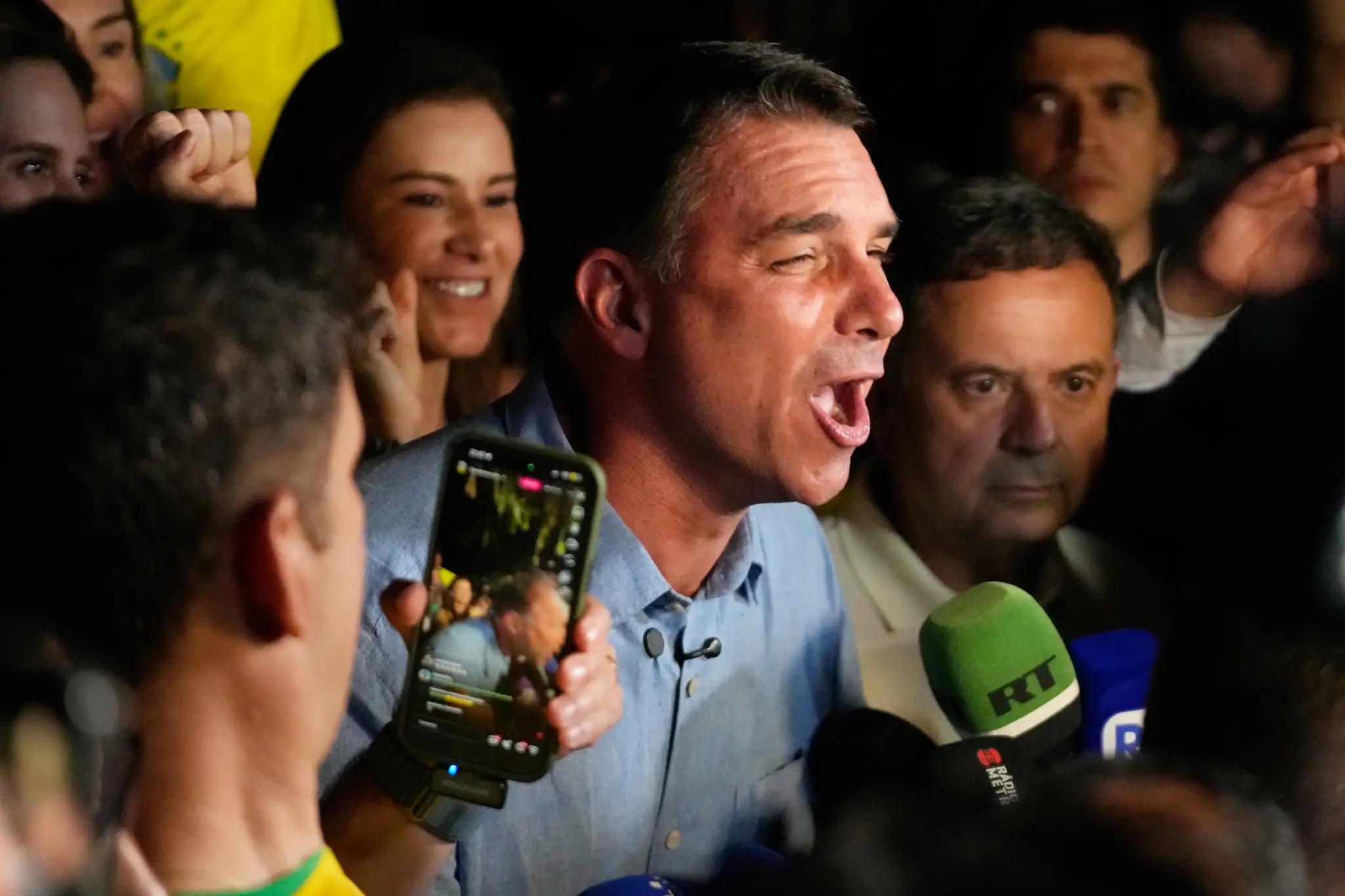 Flávio Bolsonaro.