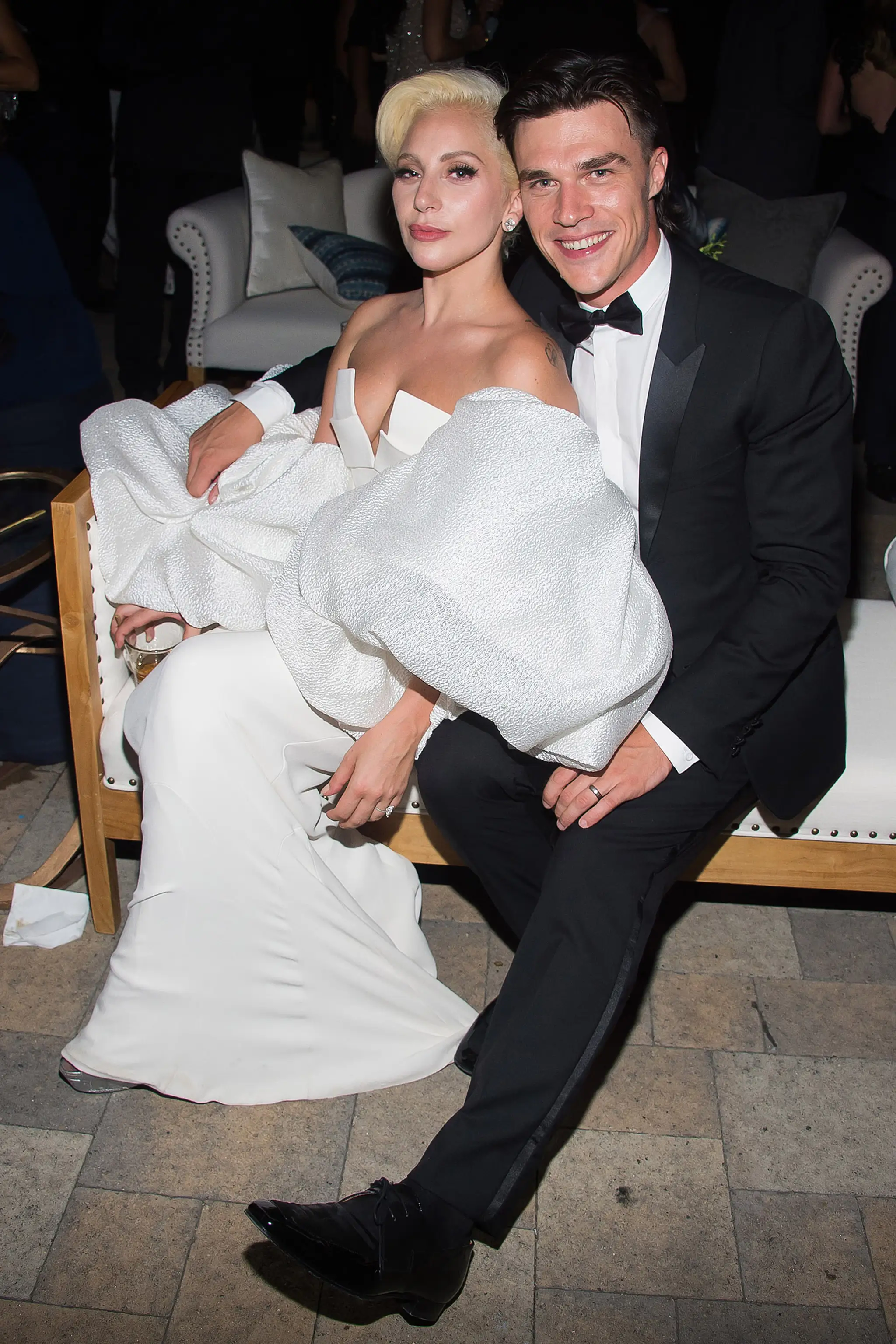 Lady Gaga a Finn Wittrock