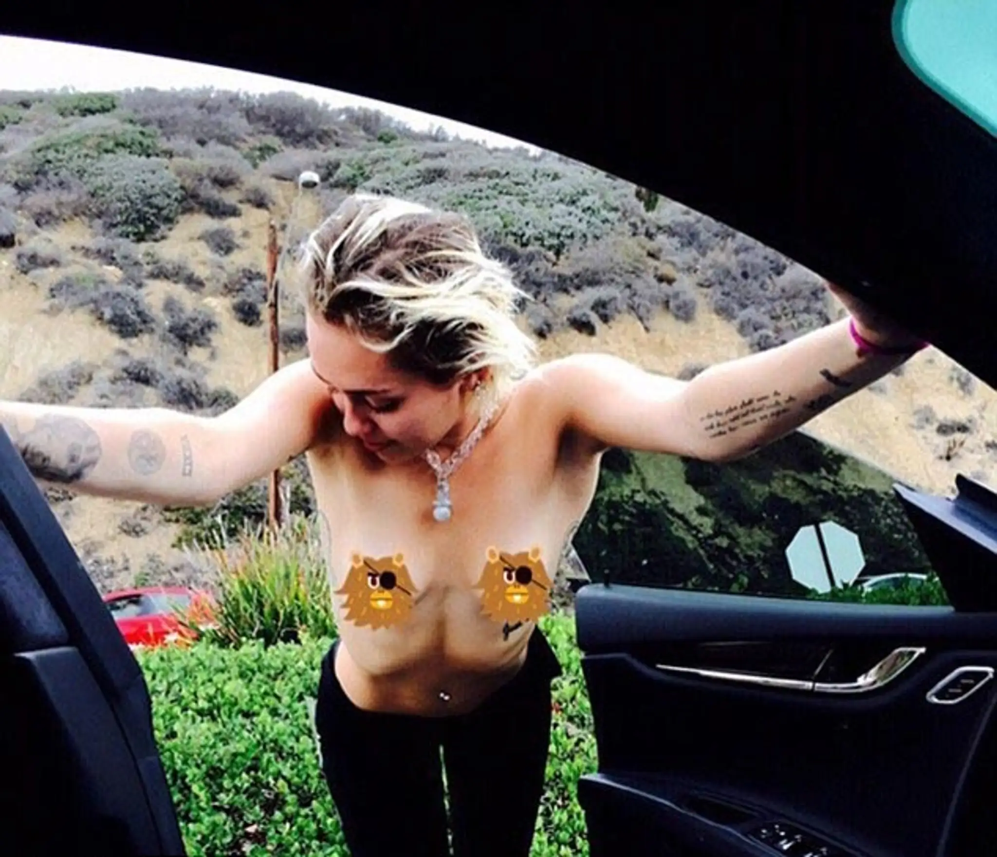 miley2.jpg