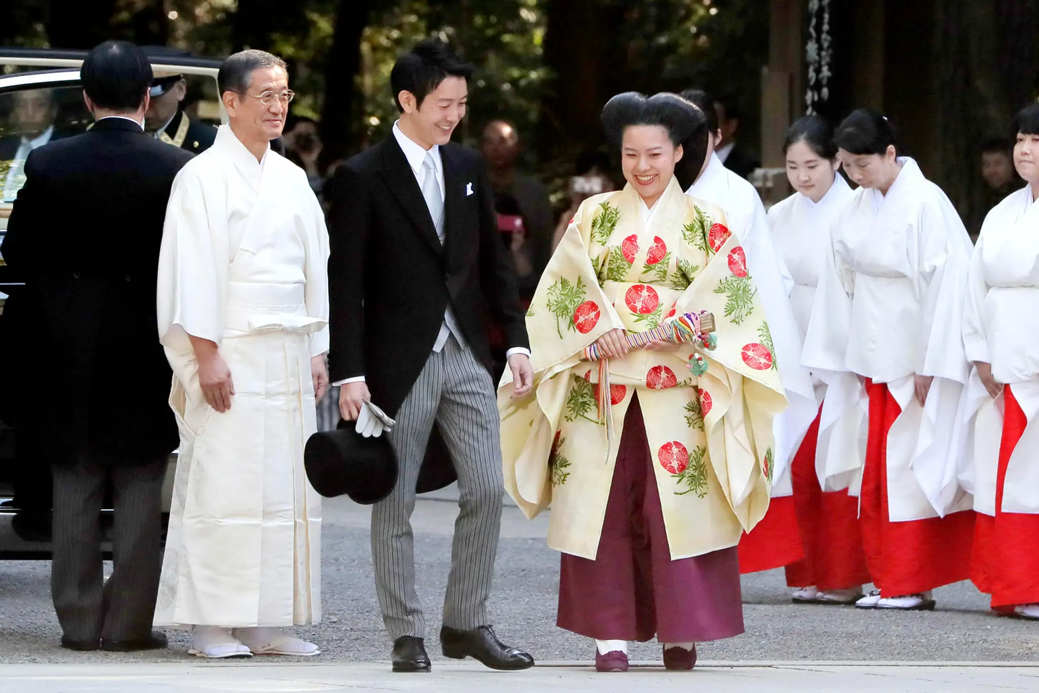 Japonská princezná Ajako s manželom.