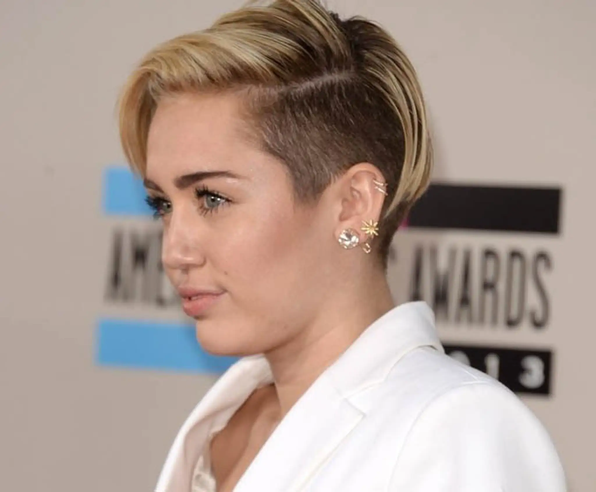 Miley cyrus