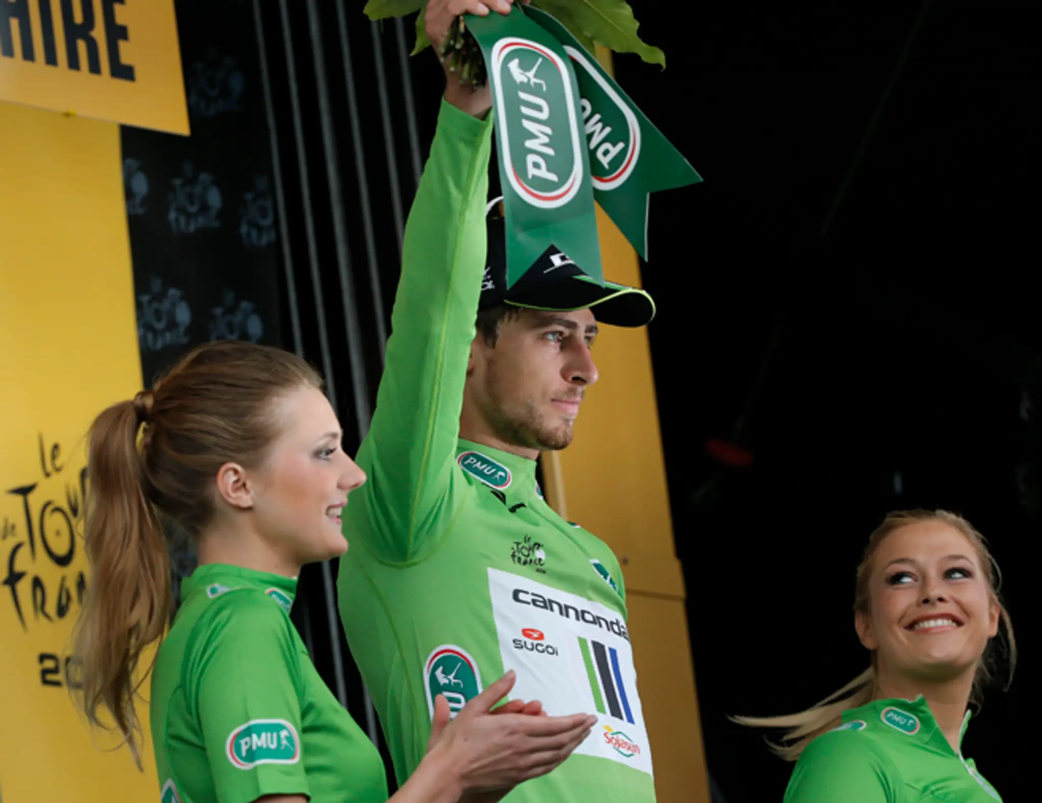 Peter Sagan po 2. etape TdF v Británii so zeleným tričkom.