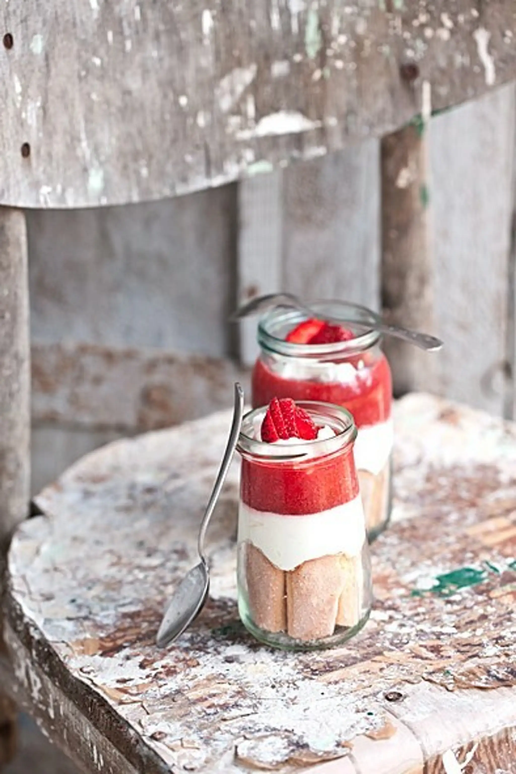 deak_jahodove tiramisu.jpg