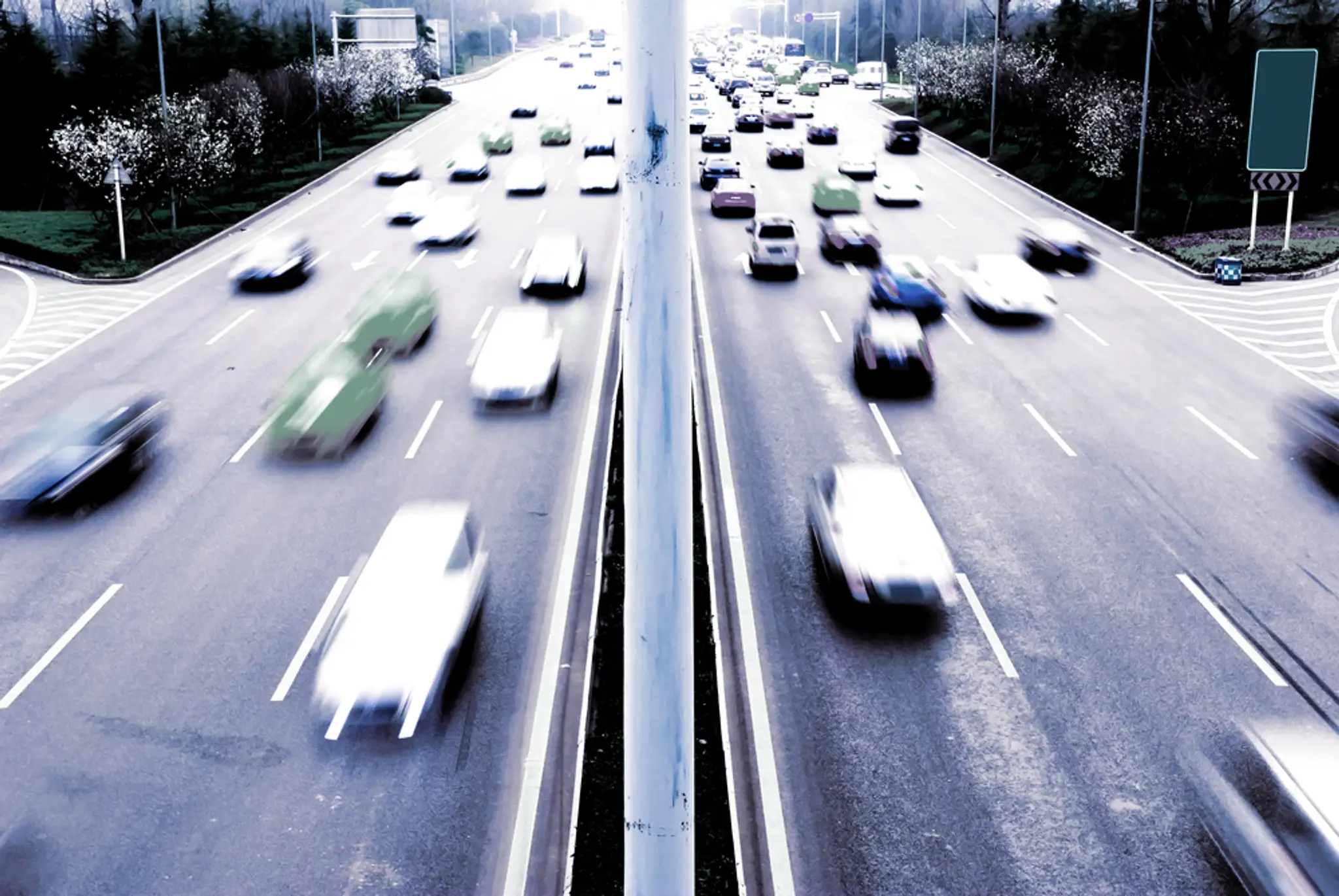 Automobily