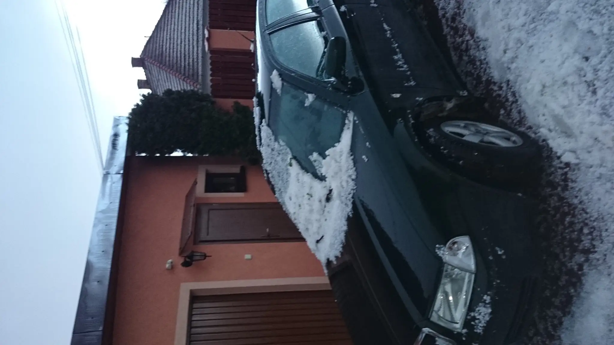 Búrka v obci Fintice