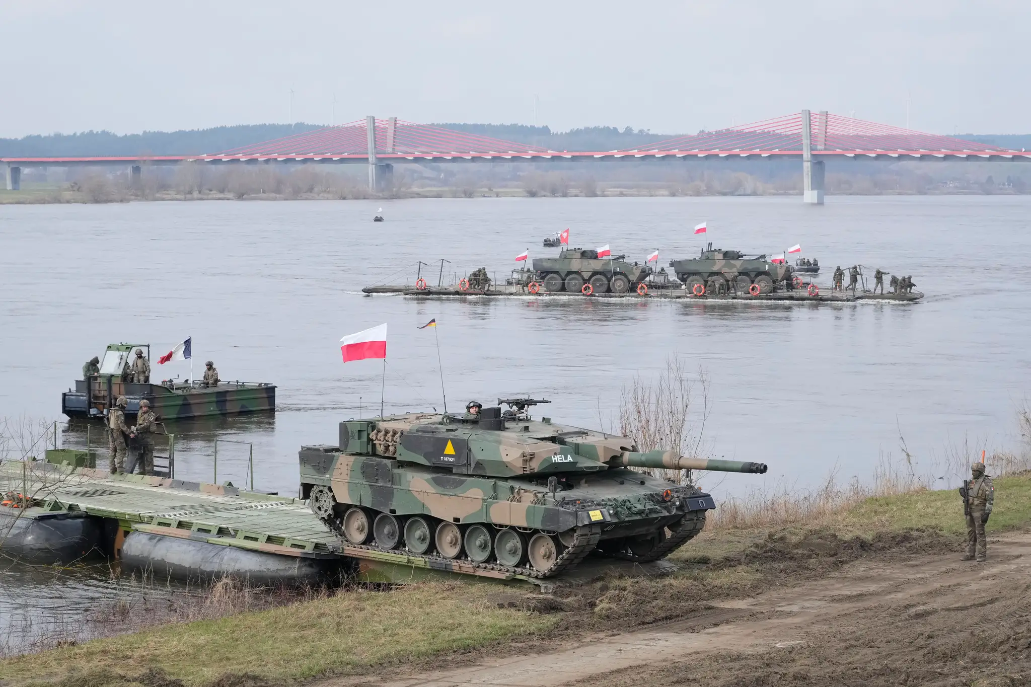Poľské a ďalsie jednotky NATO sa zúčastňujú manévrov NATO Steadfast Defender v poľskej obci Korzeniewo.