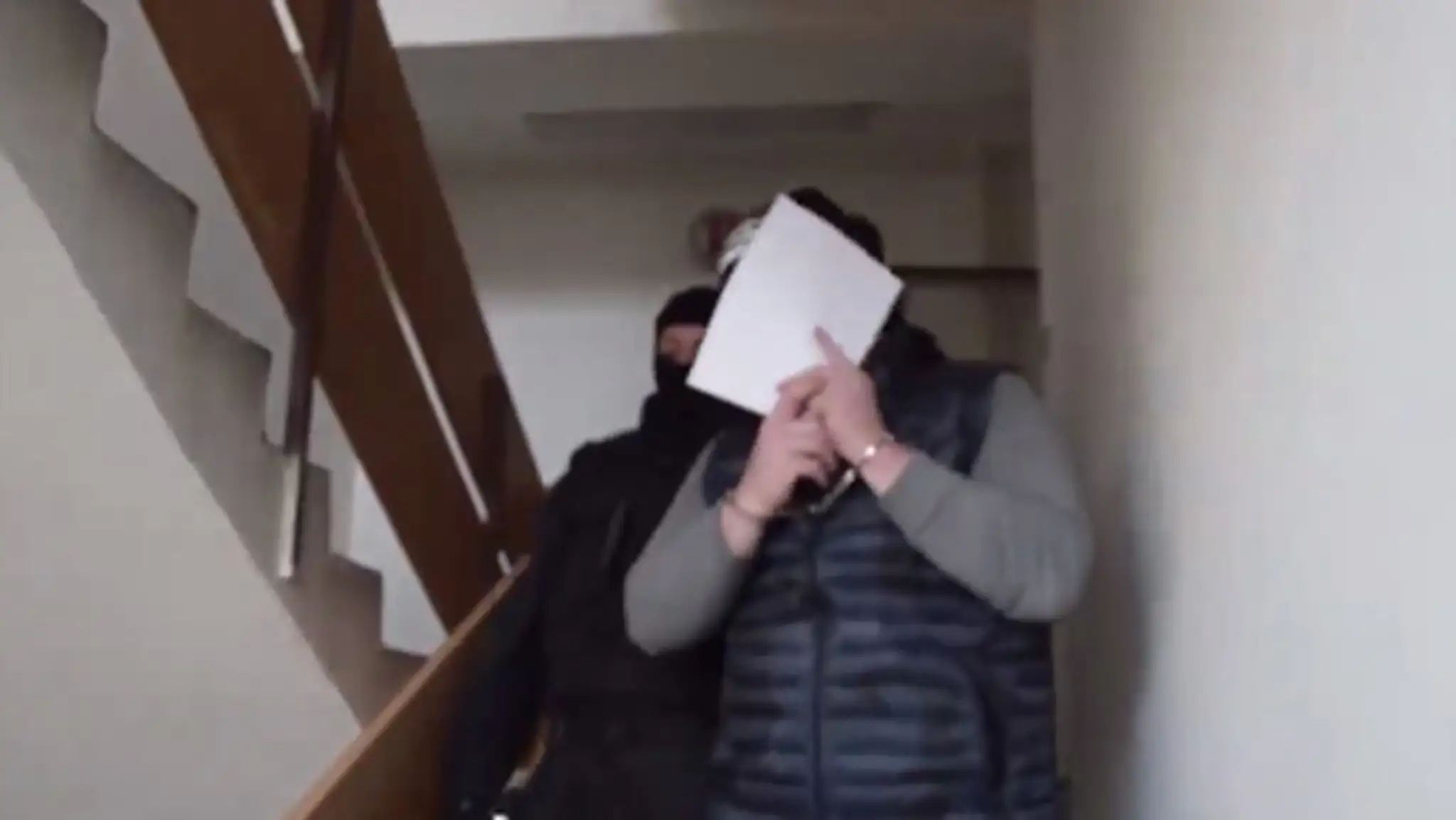 Požiar mal vzniknúť v kabinete.