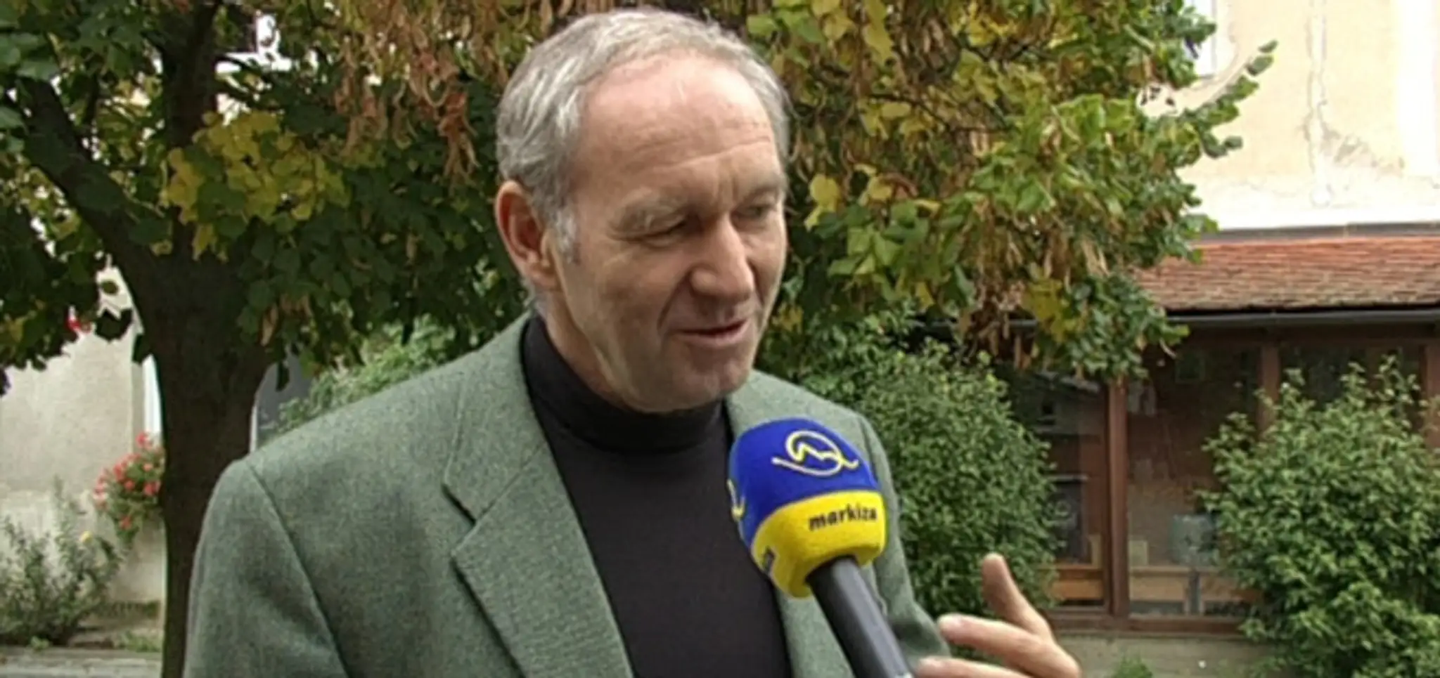 Robert Bezák