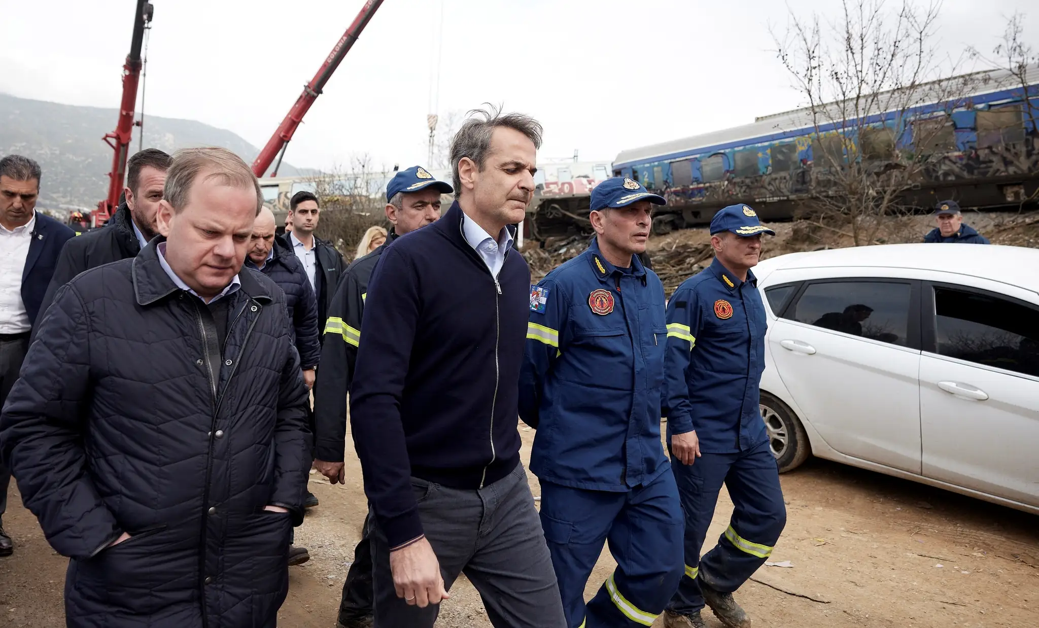 Grécky premiér Kyriakos Mitsotakis na mieste nešťastia.
