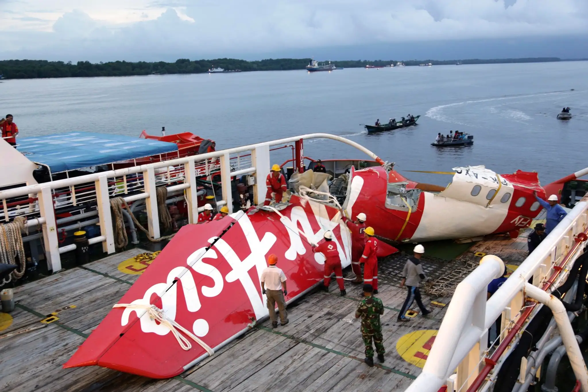 AirAsia, chvost.