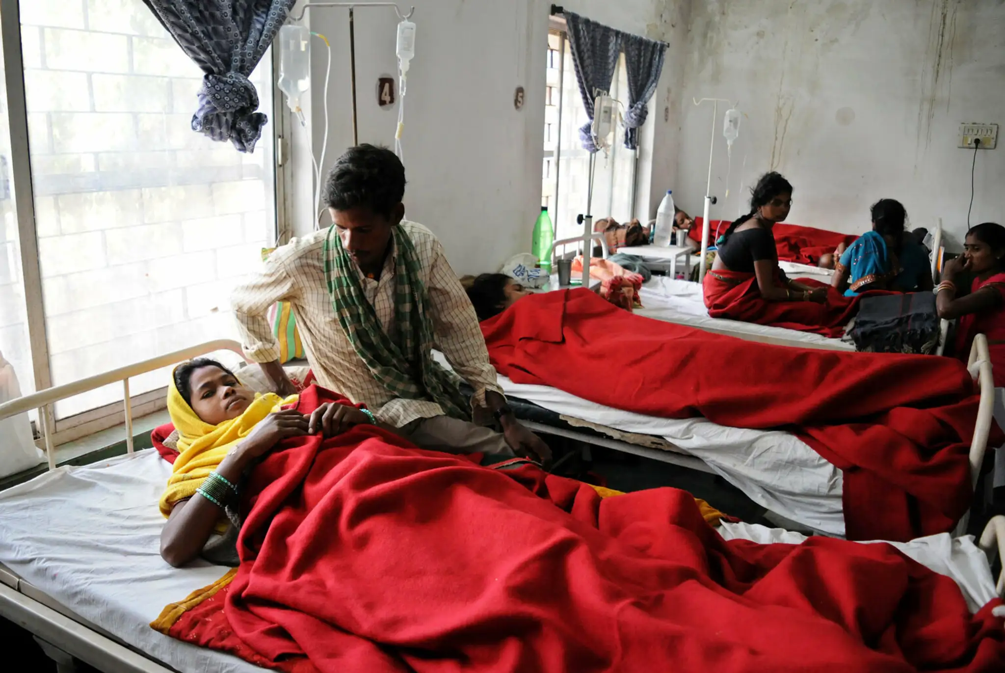 India_Sterilization_Deaths410655200039.jpg