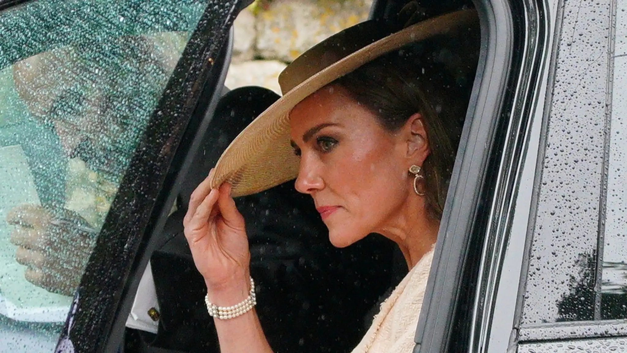Princezná Kate žiarila na kráľovskej svadbe.