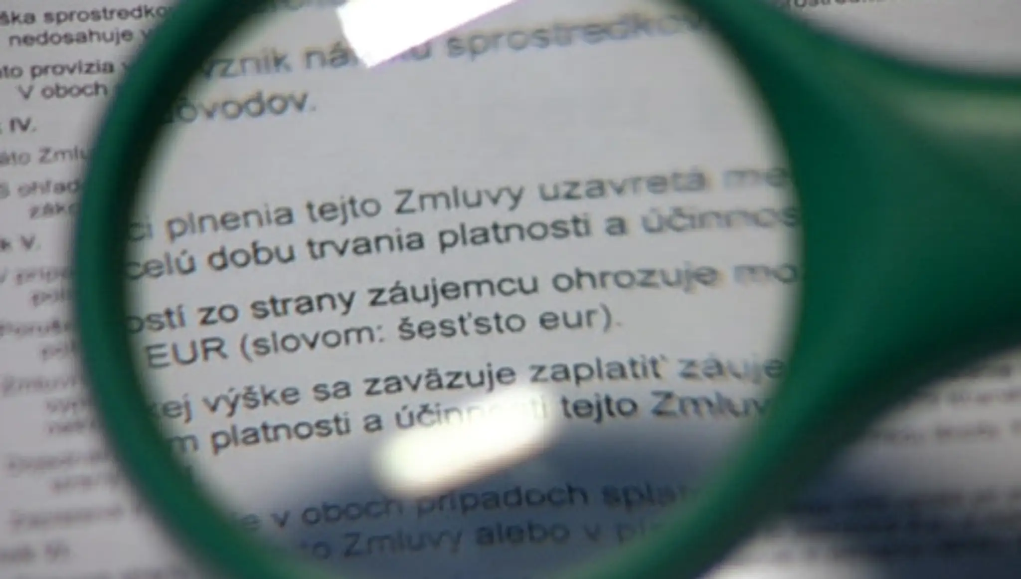 Zmluva - ilustračná snímka