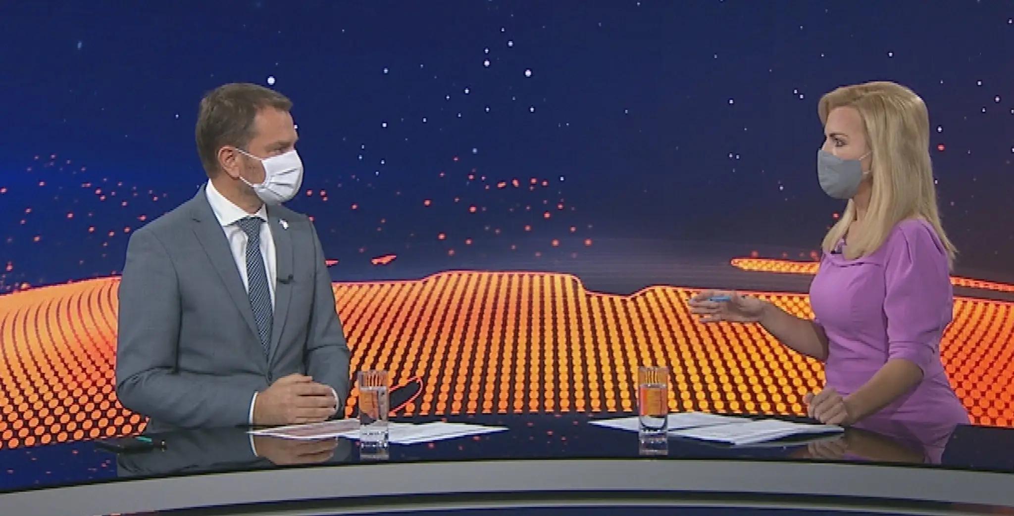 Neštastná lavička Slovana počas zápasu s Detvou.