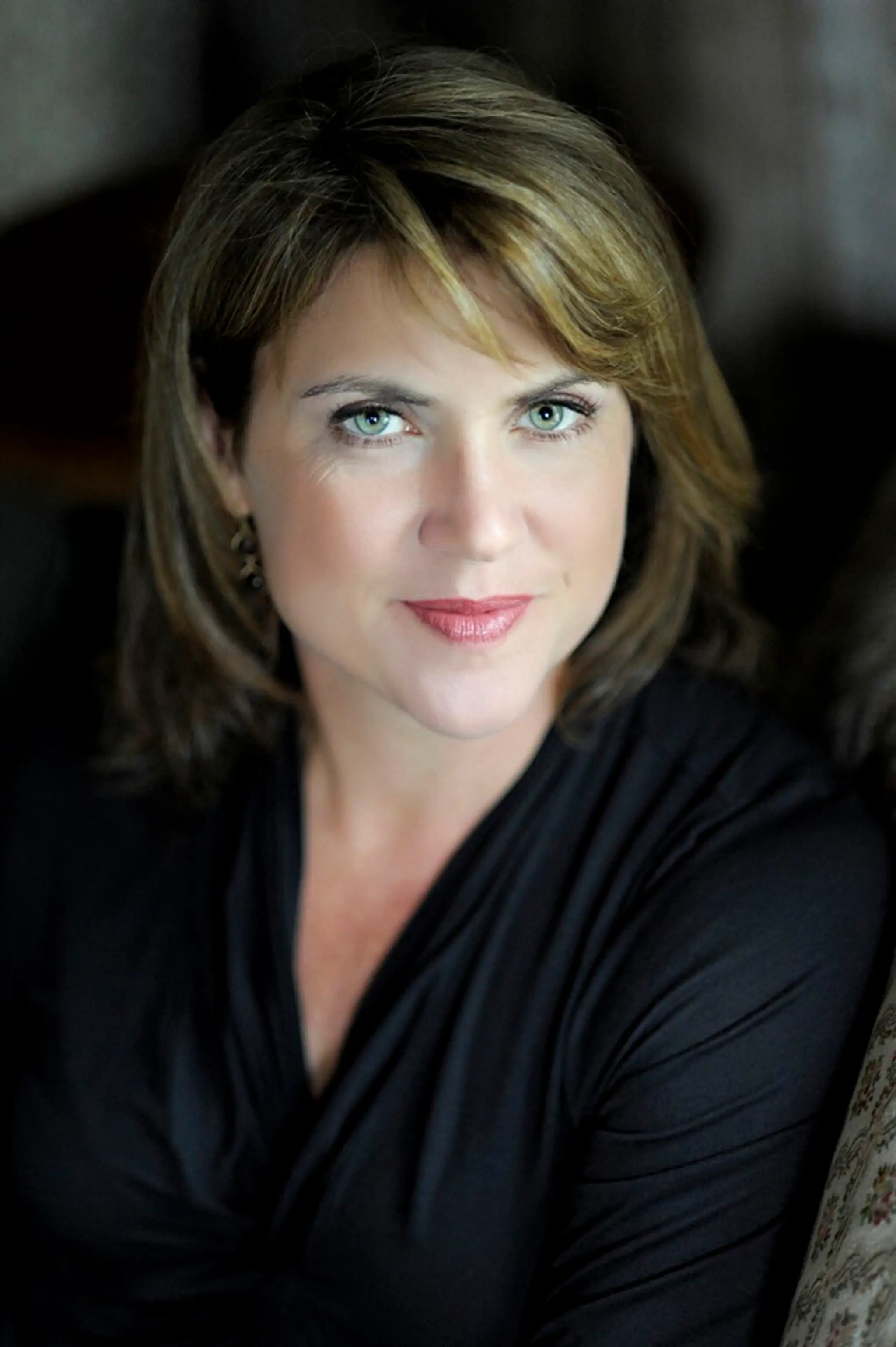 Lisa Gardner.jpg