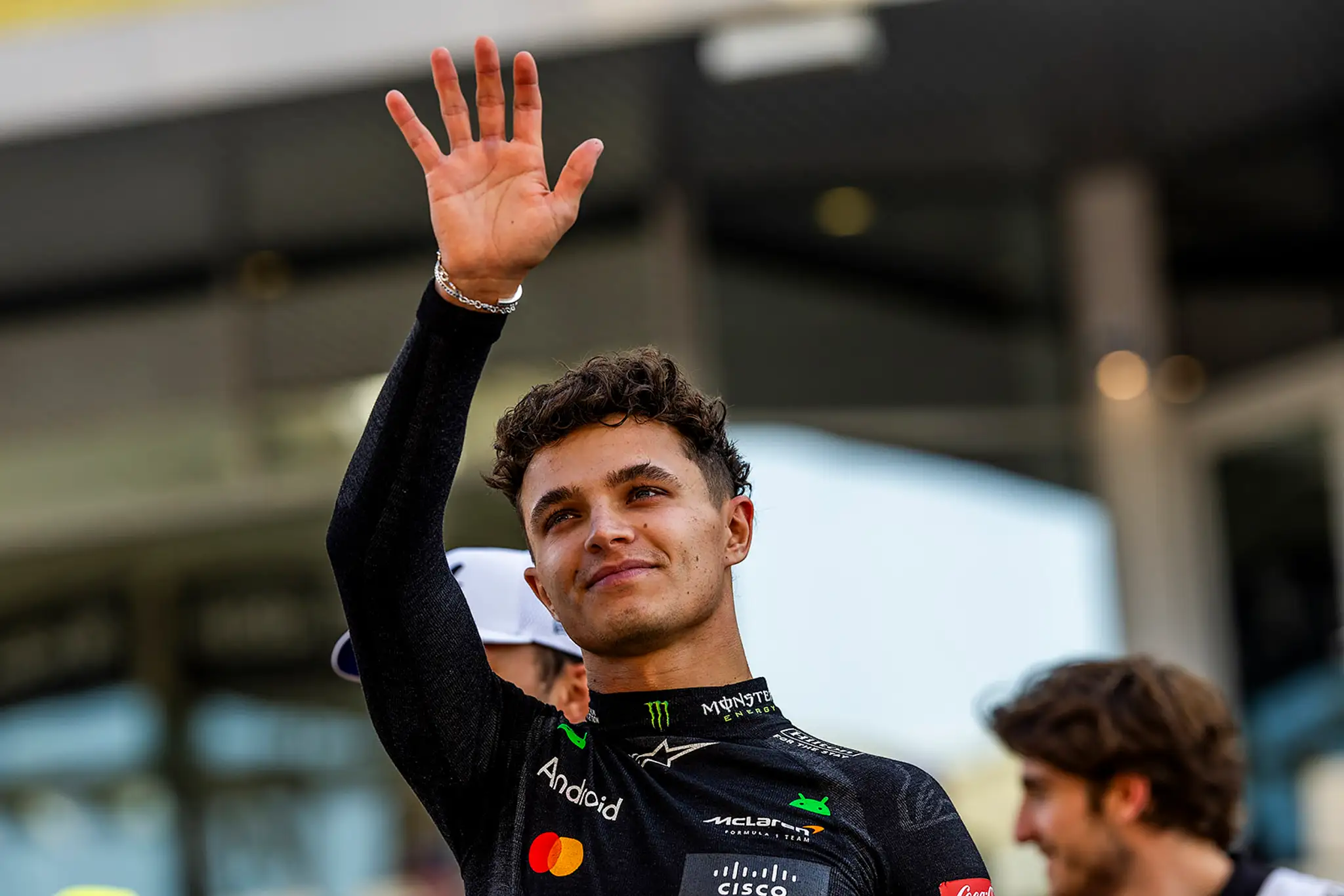 Britský pretekár Lando Norris z McLarenu.