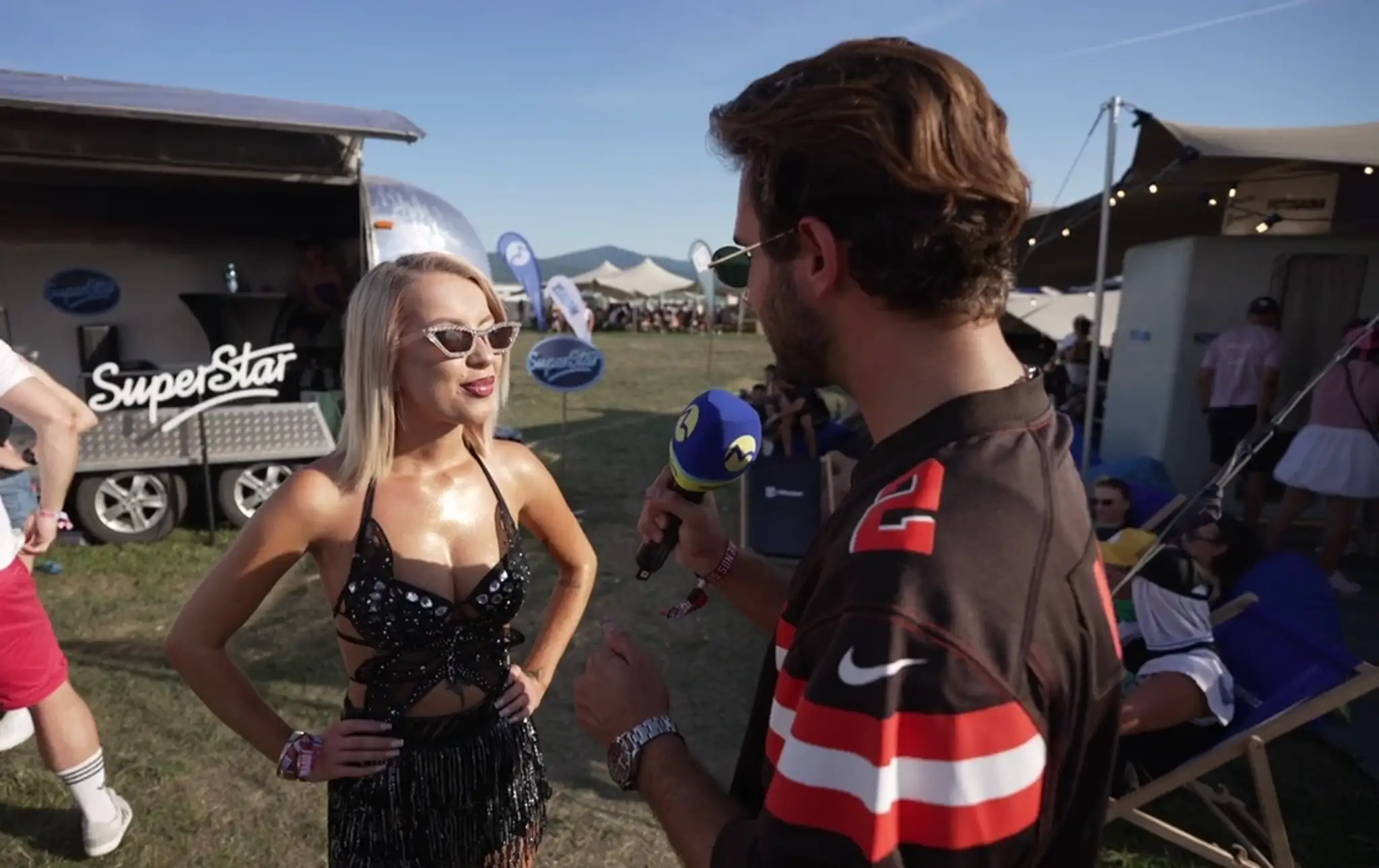 Adam Domorák a Viky z Party Shore na festivale Grape