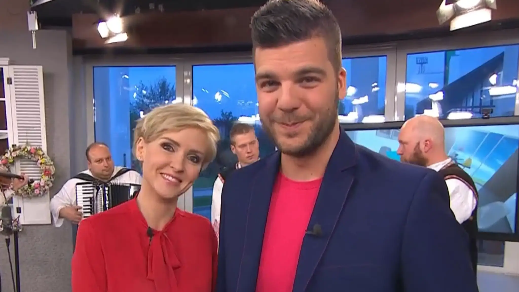Tomáš Juríček zahájil svoje prvé vysielanie v Teleráne 20. apríla 2017.