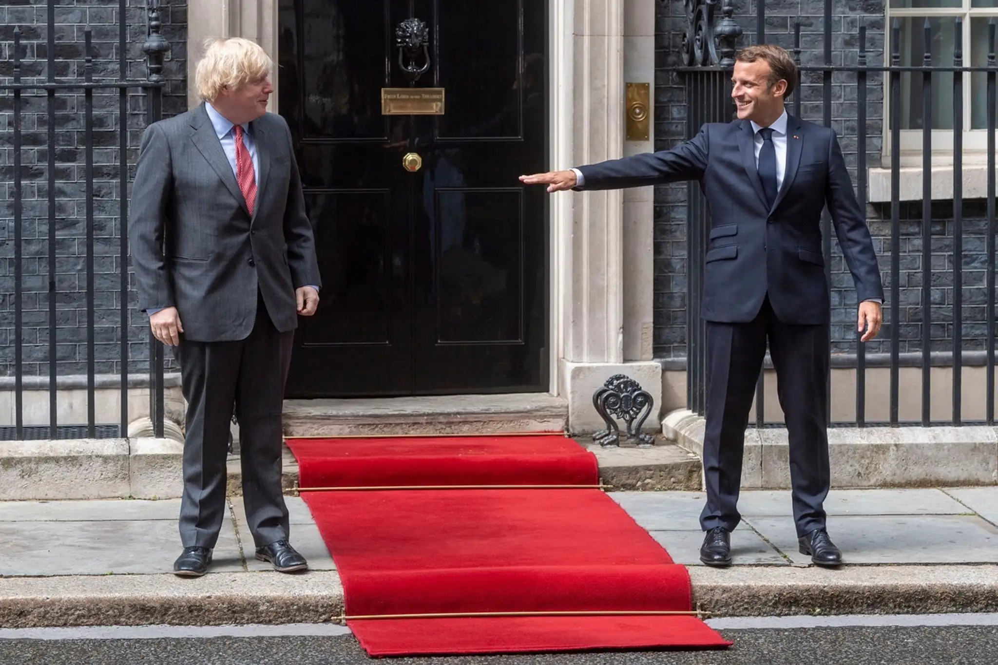 Boris Johnson a Emanuel Macron.