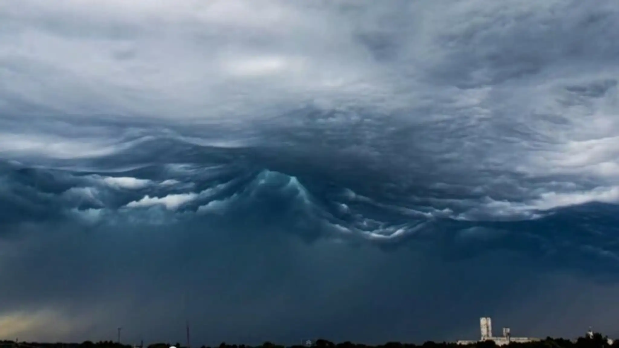 Undulatus-Asperatus-clouds-640x360.jpg
