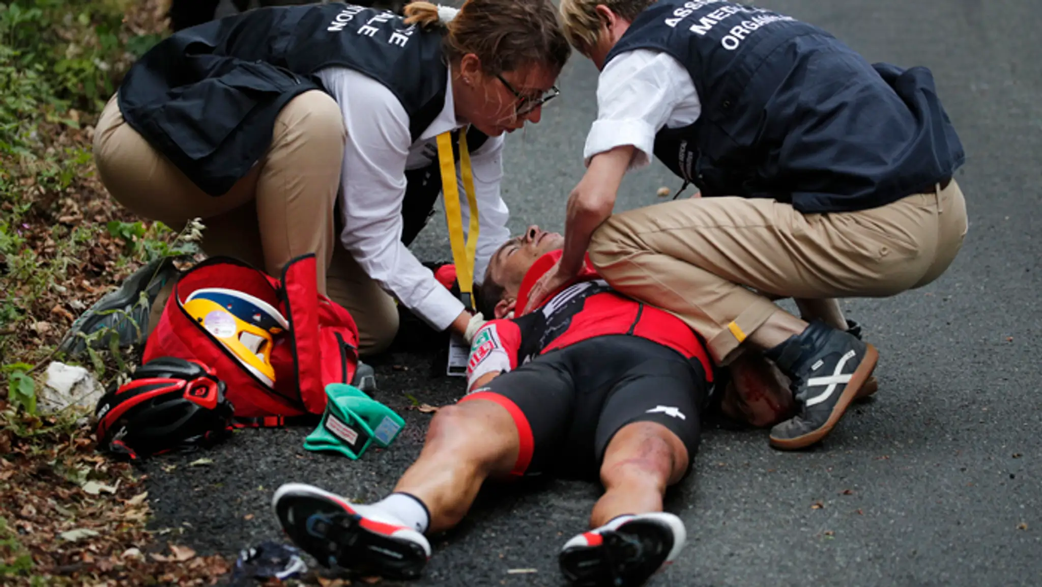 Richie Porte spadol pri poslednom klesaní na 9. etape Tour de France.