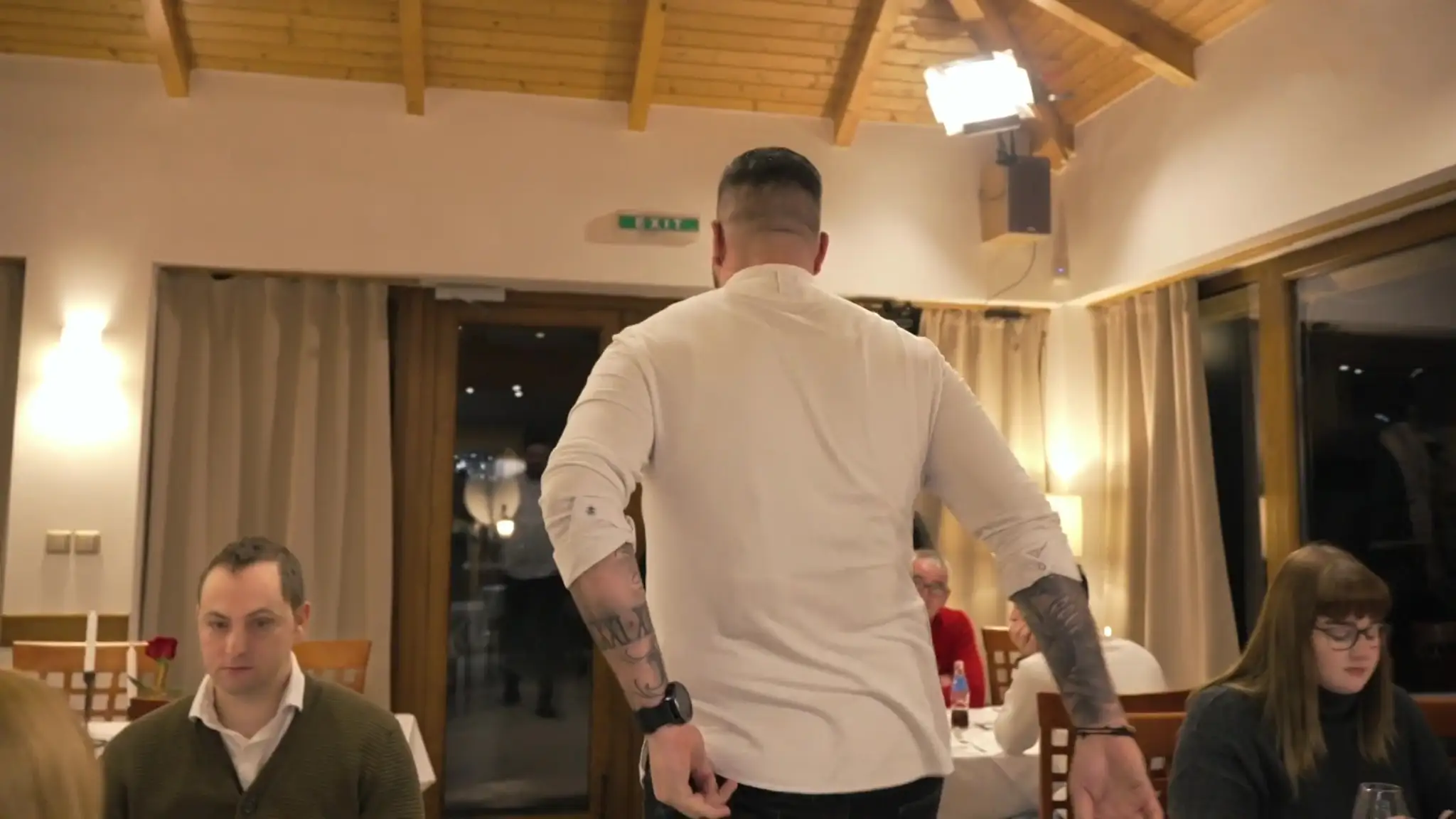 Na nože - Nahnevaný Martin odišiel z reštaurácie