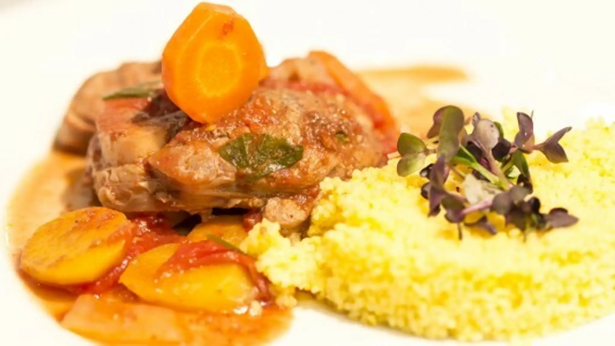 osso-bucco-na-cervenom-vine