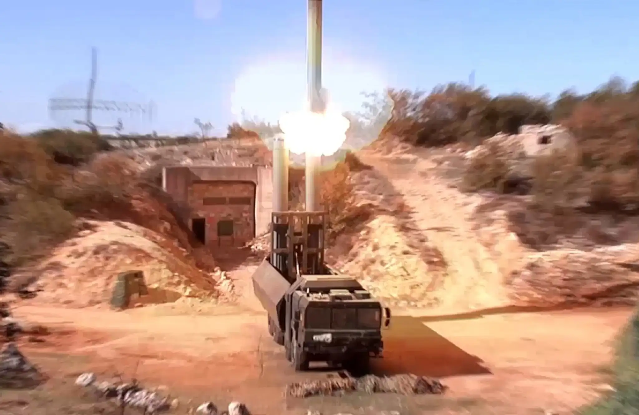 Ruský raketový systém K-300P Bastion-P v akcii.