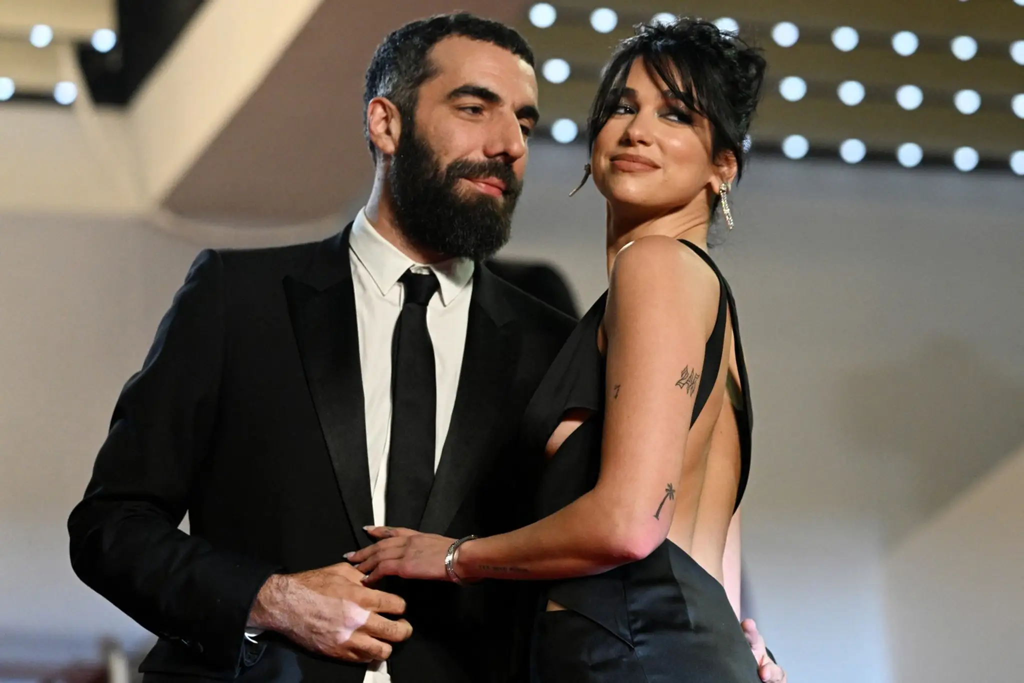 Dua Lipa a Romain Gavras.