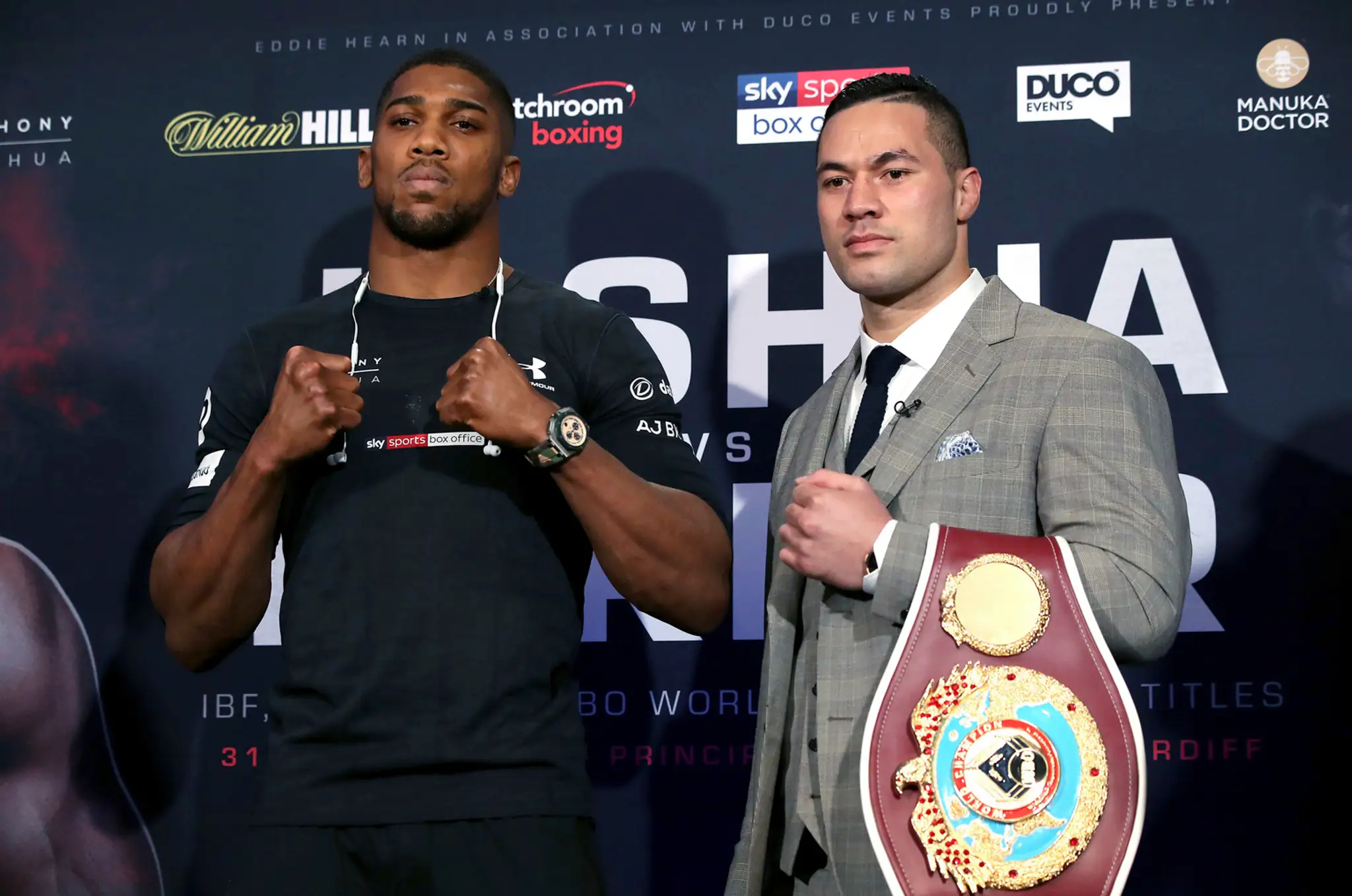 Na tlačovej konferencii pred duelom Joshua vs. Parker.