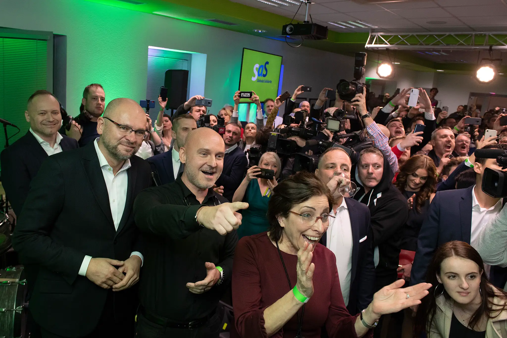Richard Sulík vo volebnej centrále počas prvých výsledkov parlamentných volieb (29.2.2020)