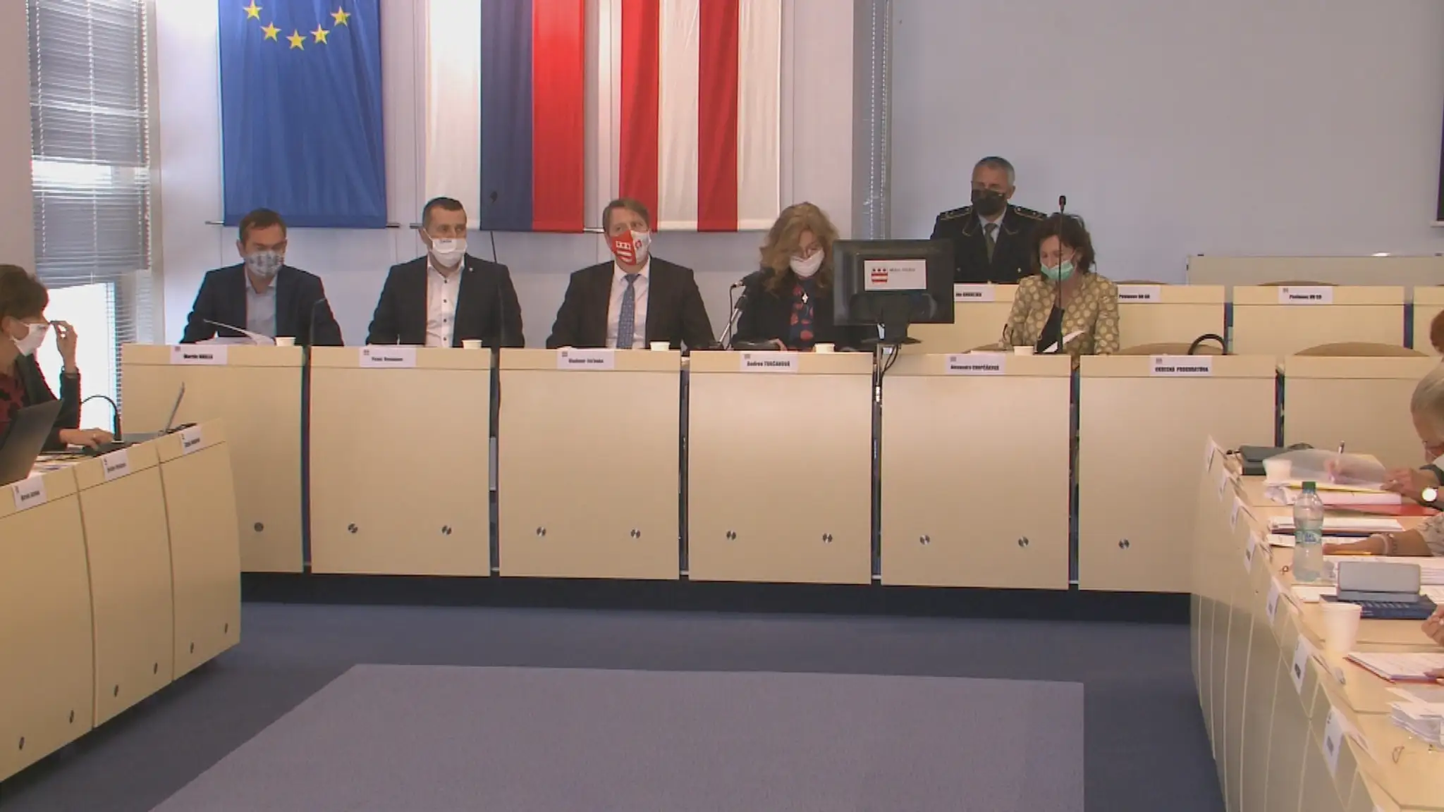 Situácia na Orave sa zhoršuje. V Námestove skončil v karanténe celý krízový štáb