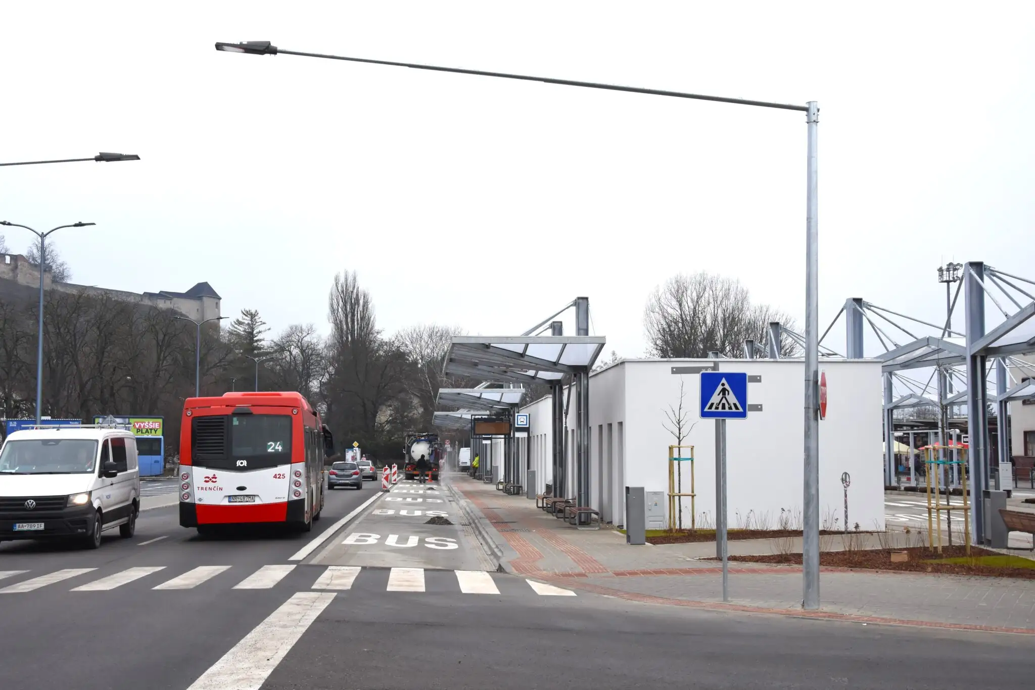 Vynovená autobusová stanica v Trenčíne.