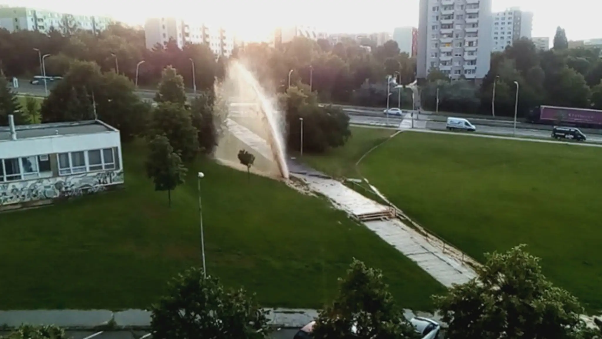 Gejzír uprostred nitrianskeho sídliska Klokočina.