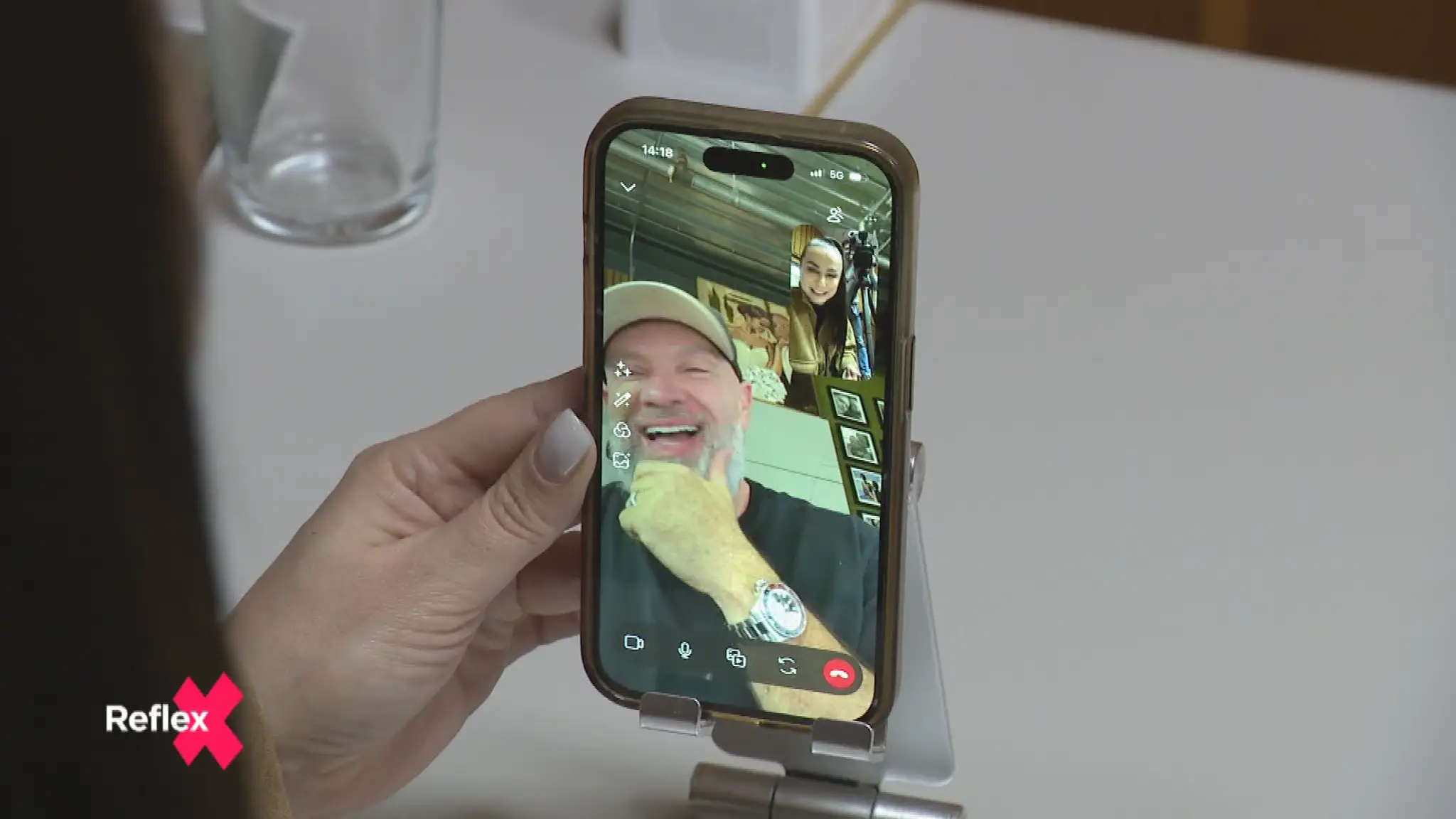 Ukradli jeho fotografie a zneužili identitu