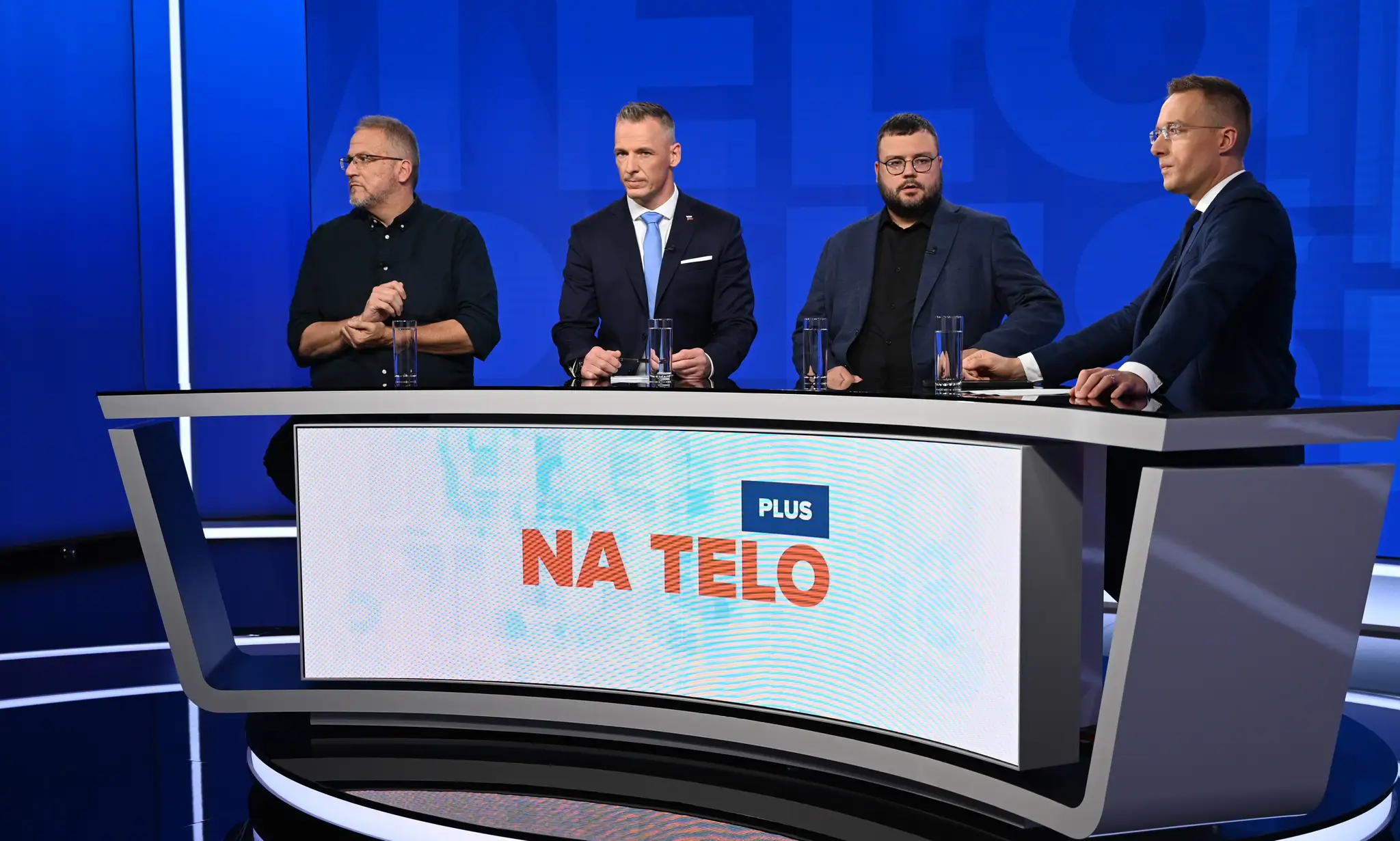 Na telo PLUS s Petrom Krajčírovičom, Martinom Královičom a Radovanom Bránikom.
