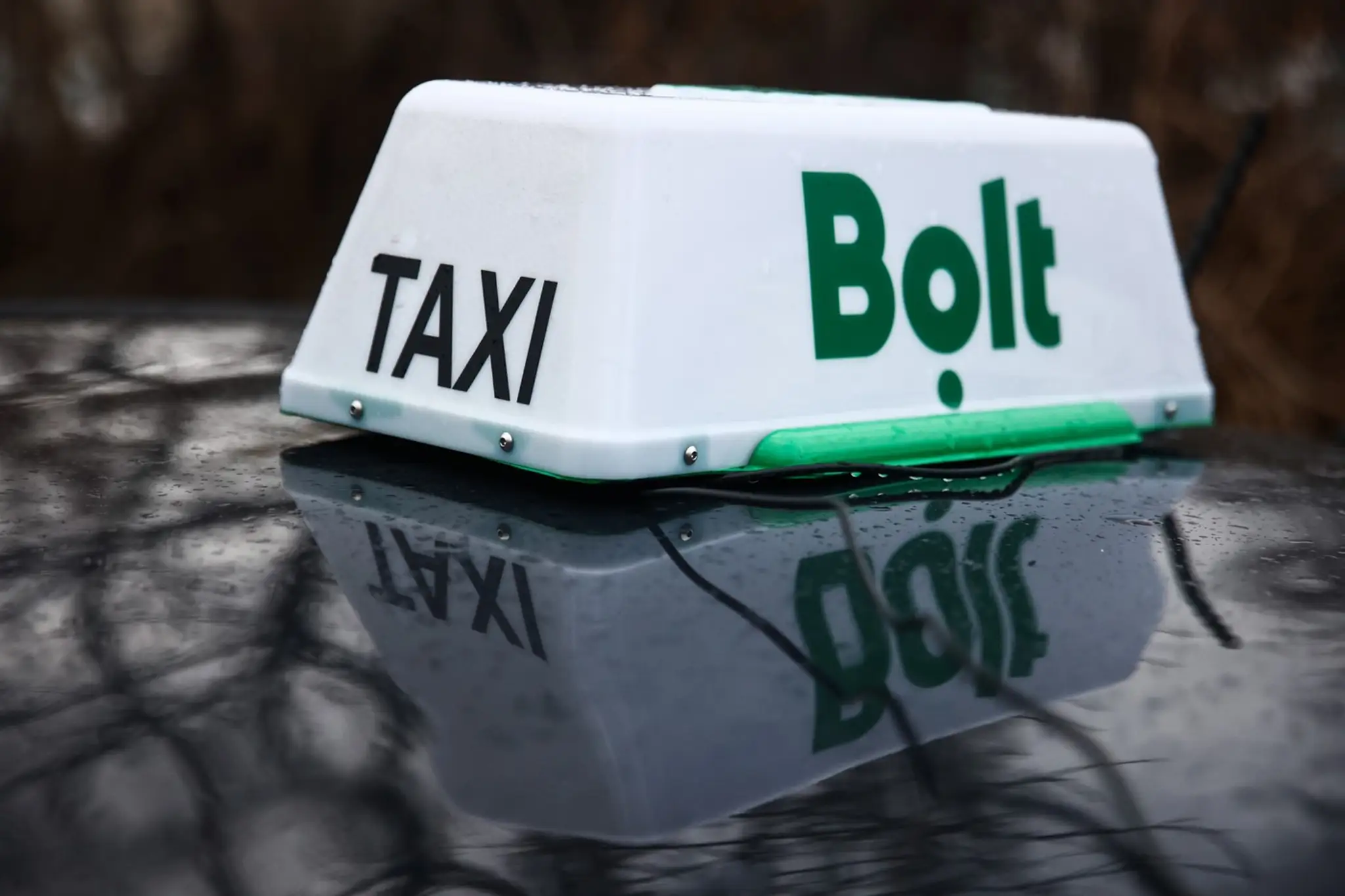 Taxi Bolt.