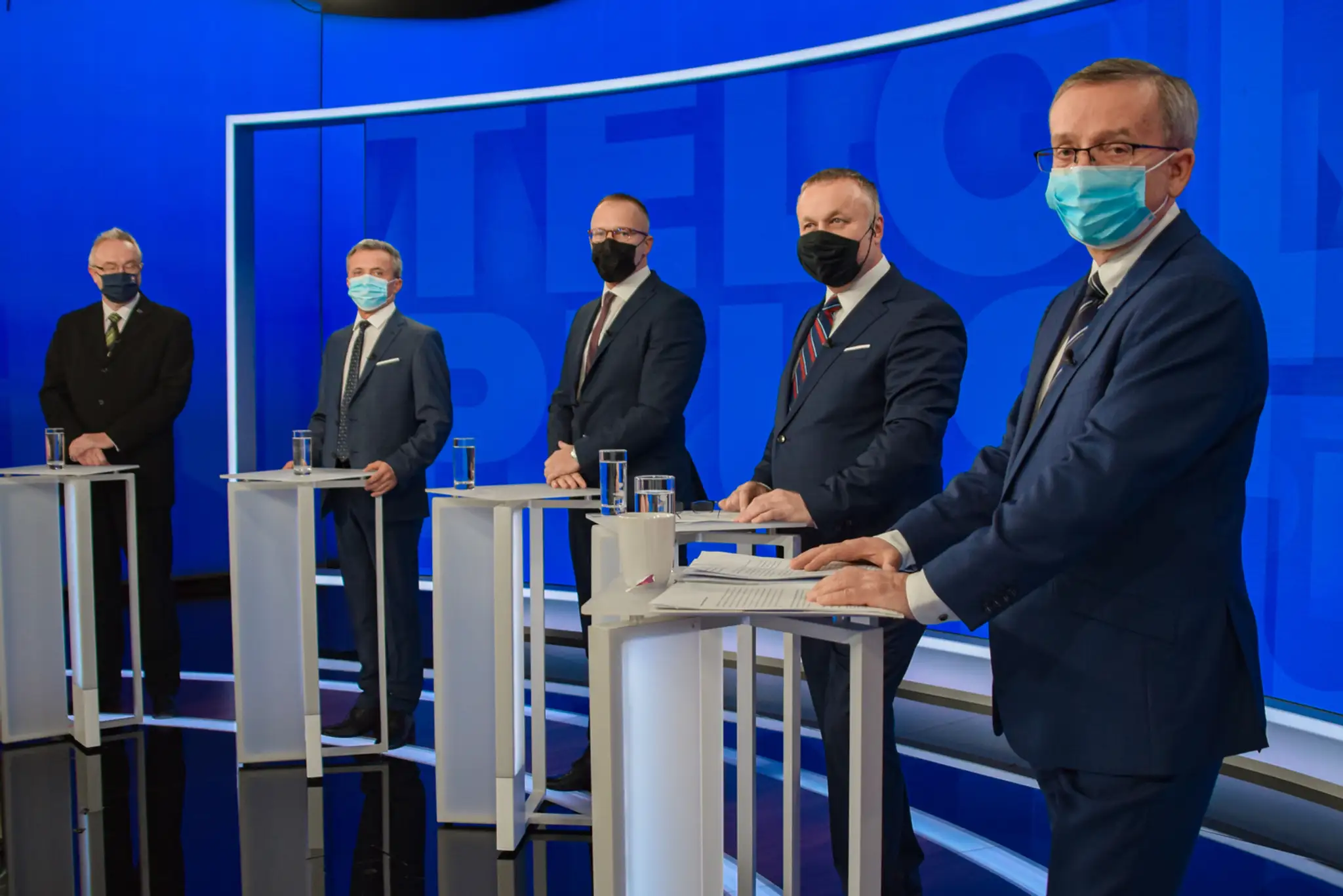 Kandidáti na generálneho prokurátora.