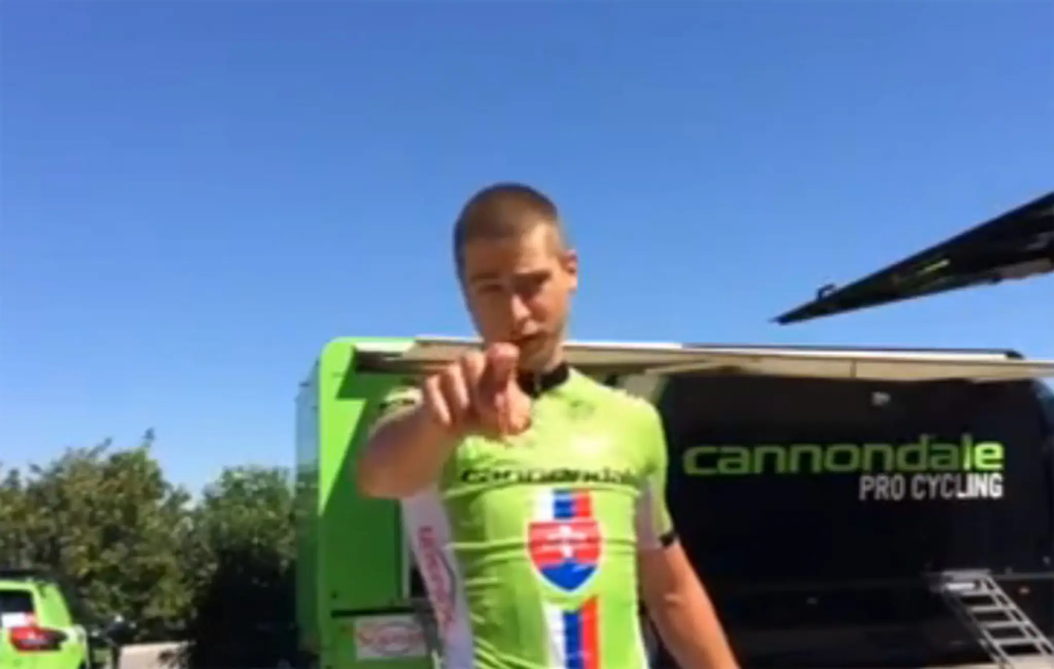 Sagan a výzva.jpg