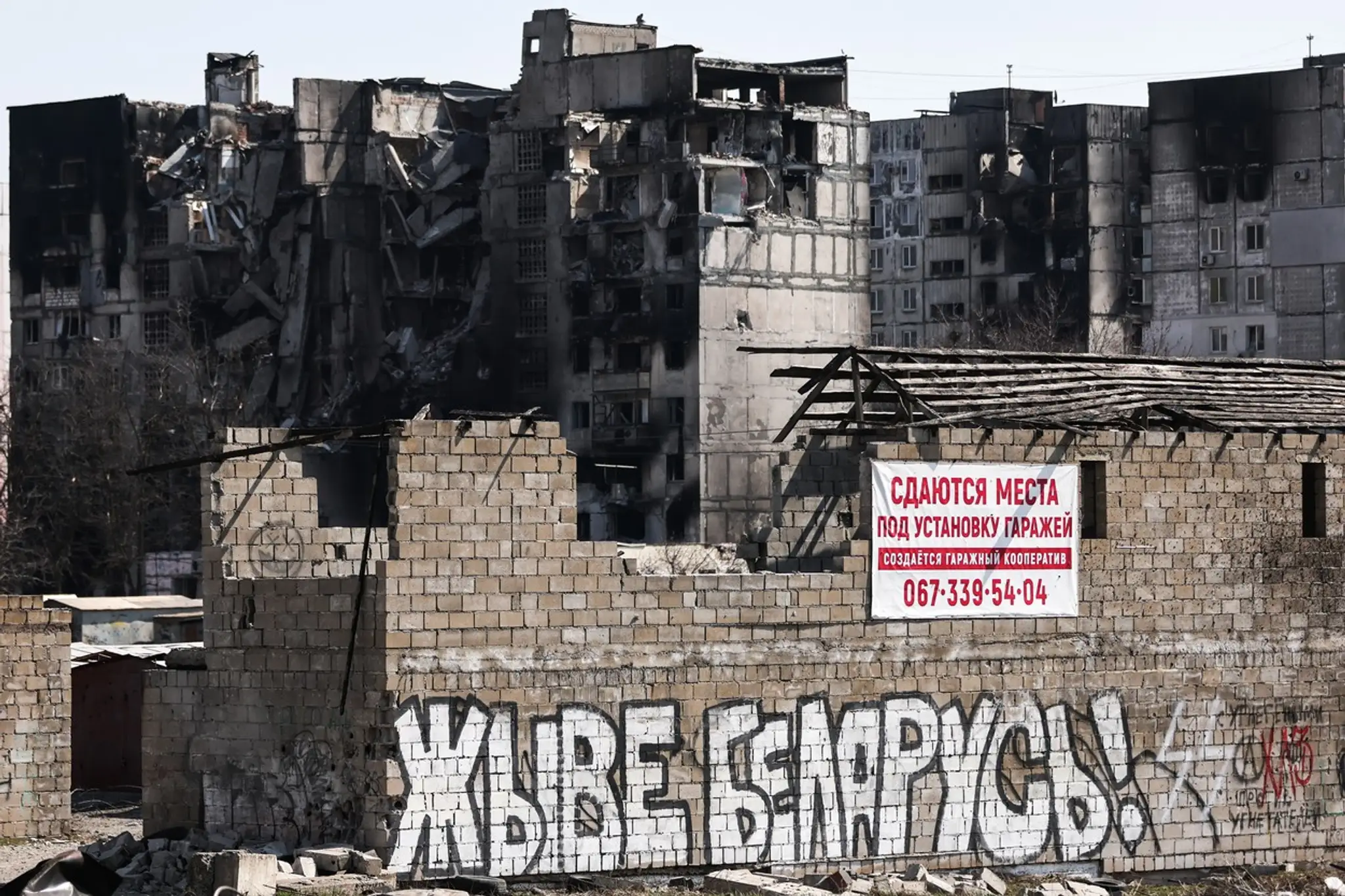 Zničený Mariupol.
