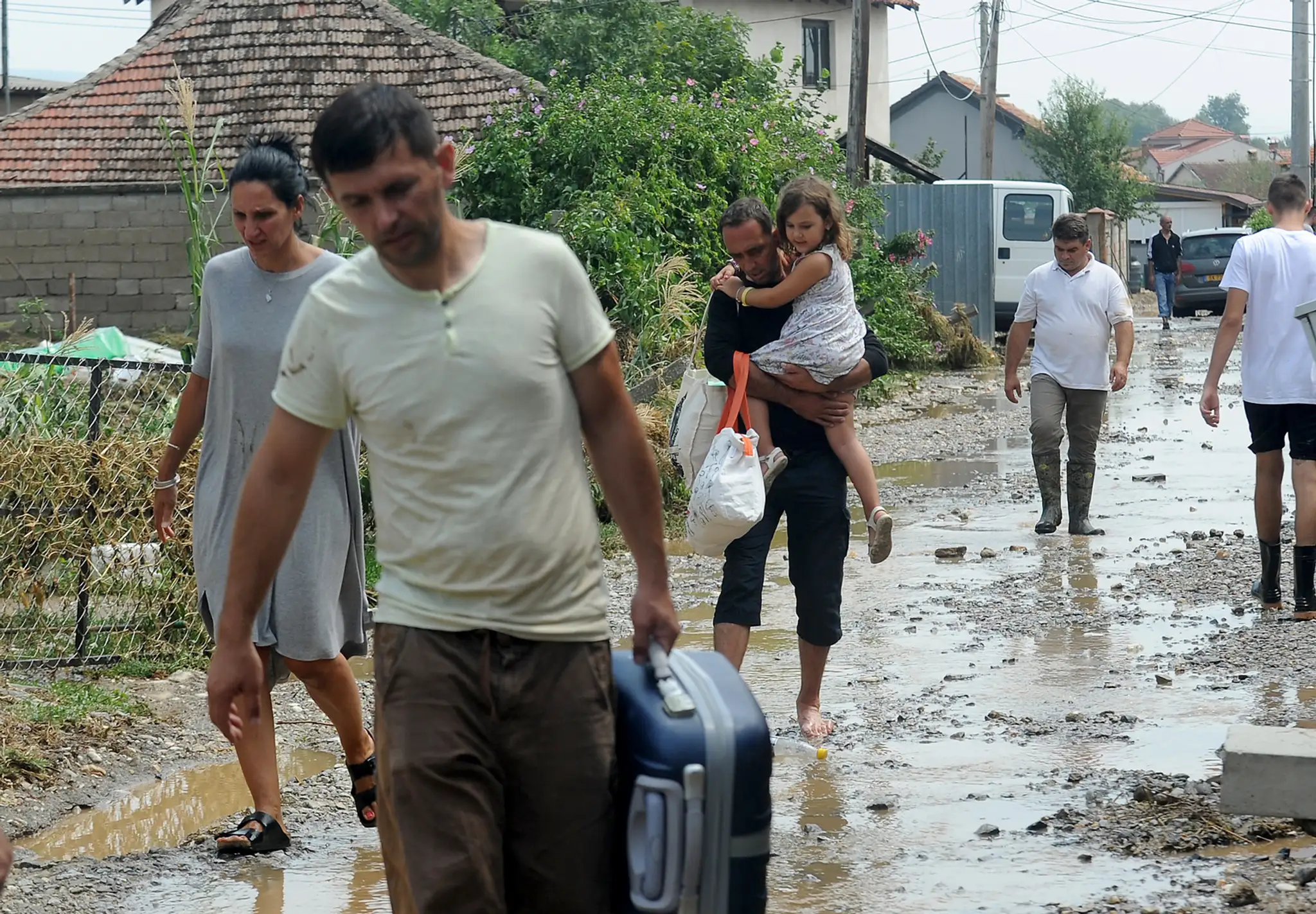 Evakuácia dediny Stajkovci, ktorá leží neďaleko od hlavného mesta Macedónska.