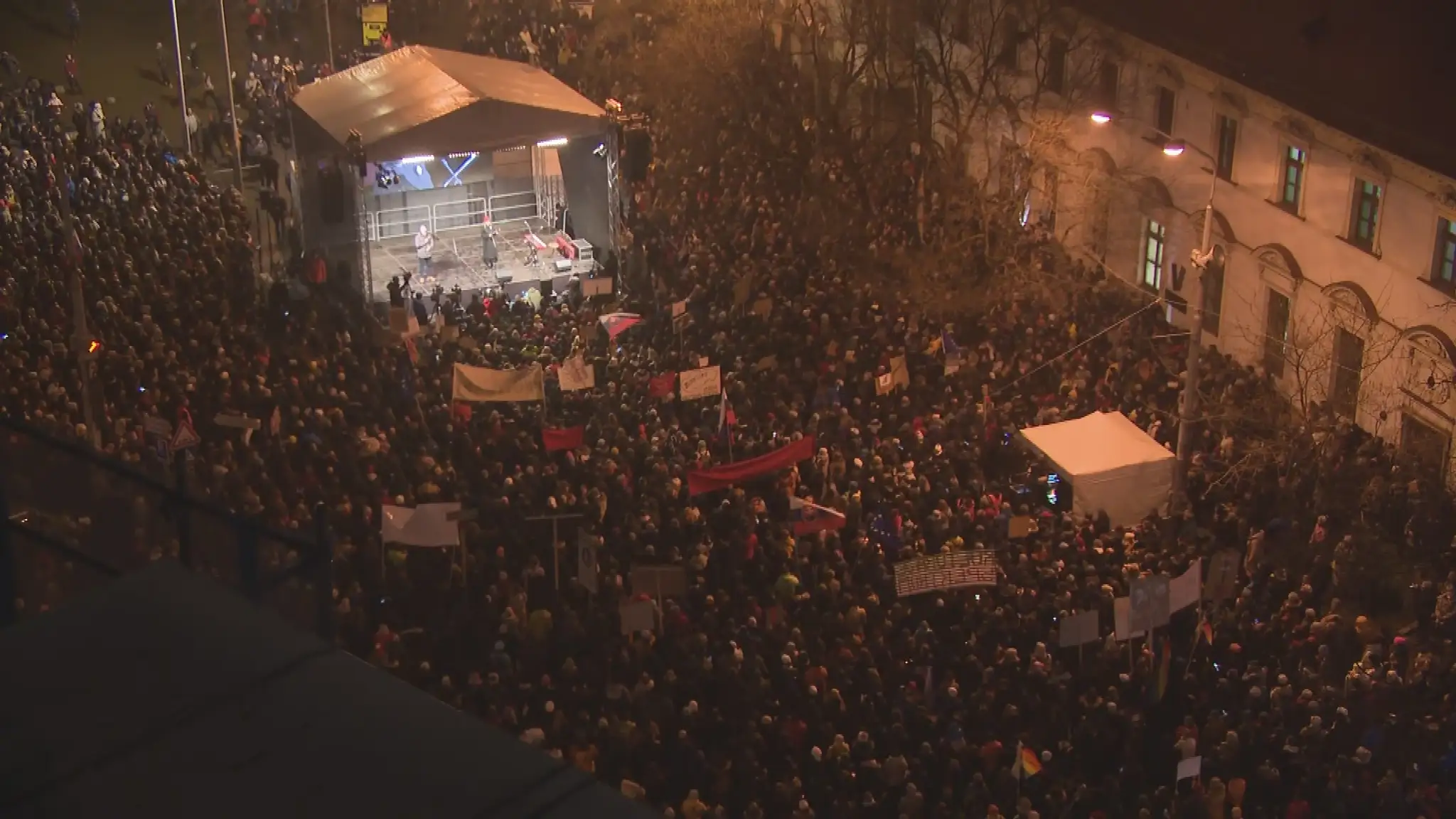 Opozičné protesty v Bratislave.