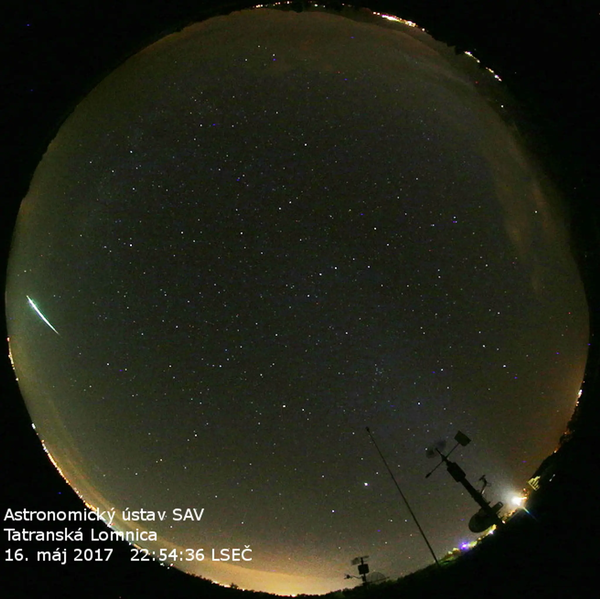 Nad Slovenskom preletel meteorit.