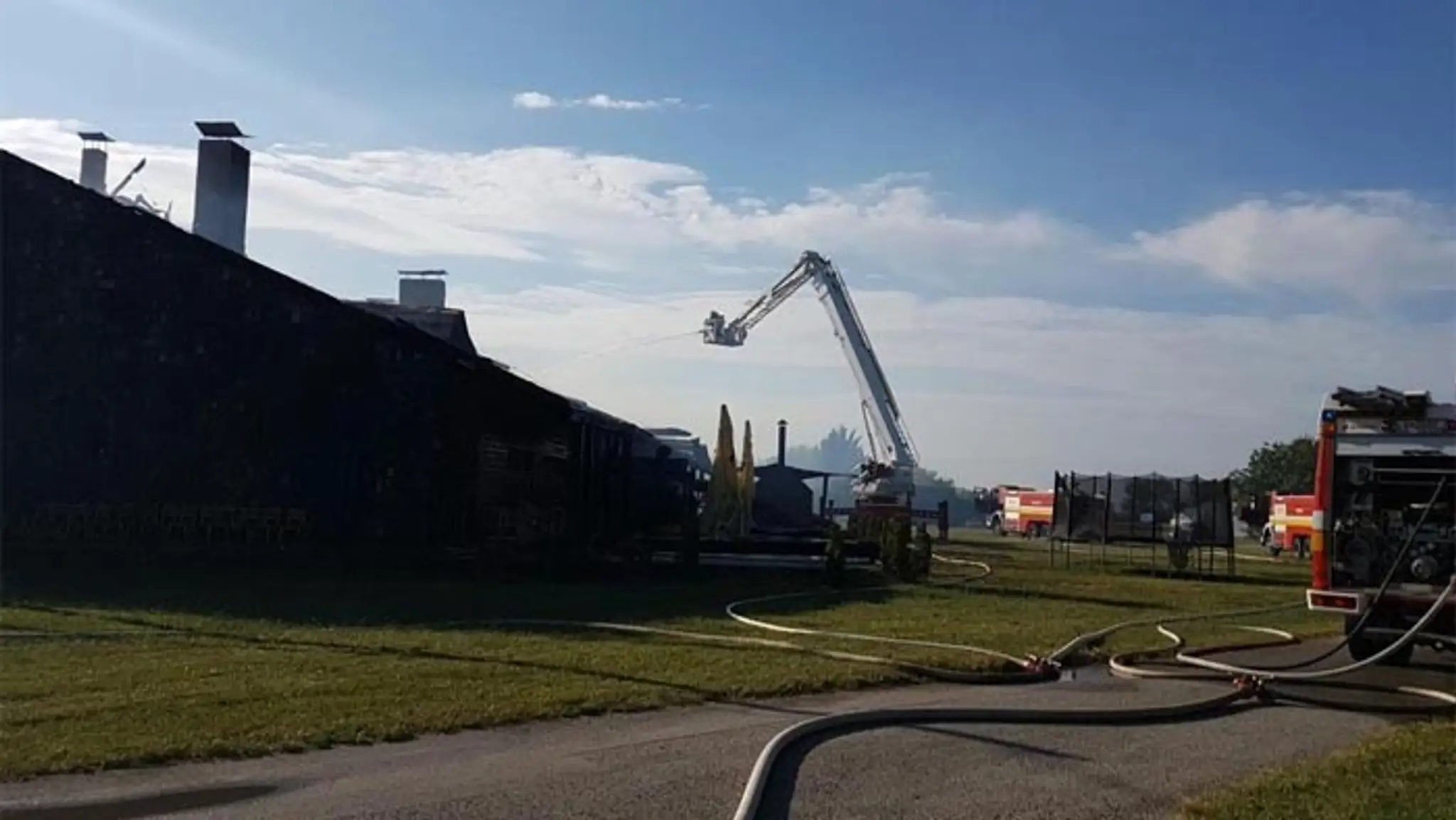 Kolibu na výstavisku Agrokomplex zachvátil požiar.